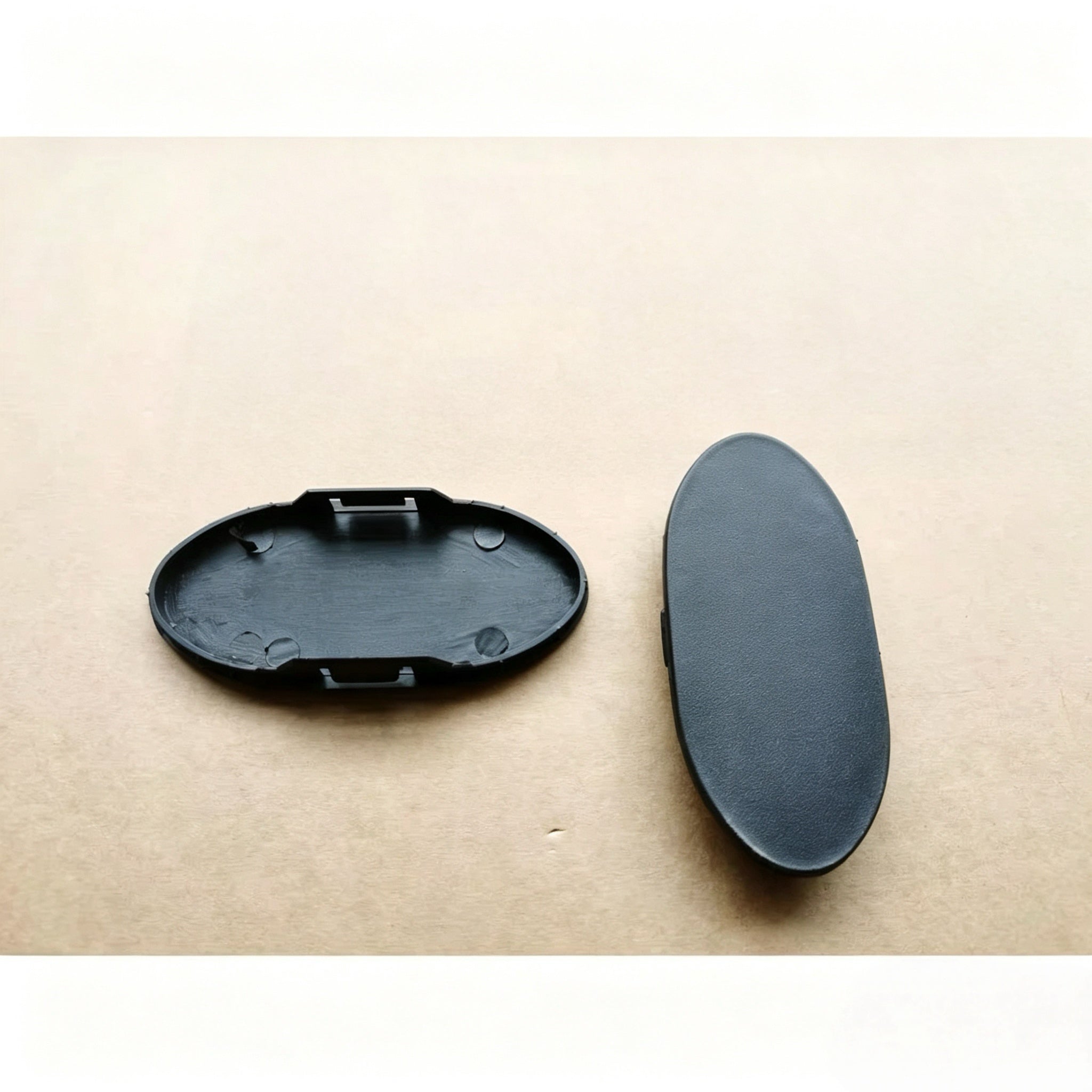 21094449 MUDGUARD COVER (FRONT) for Volvo FM FH Truck Parts European Truck Parts