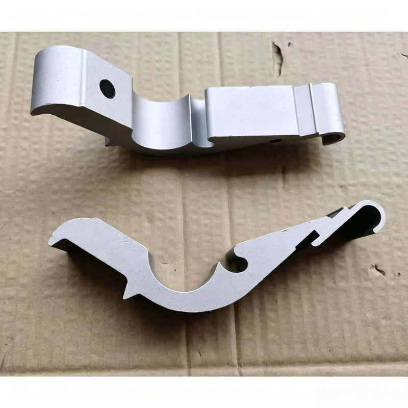 Mudguard Rear Fixation for Volvo FM FH — Ref. 3987252 / 20498620 / 20583434
