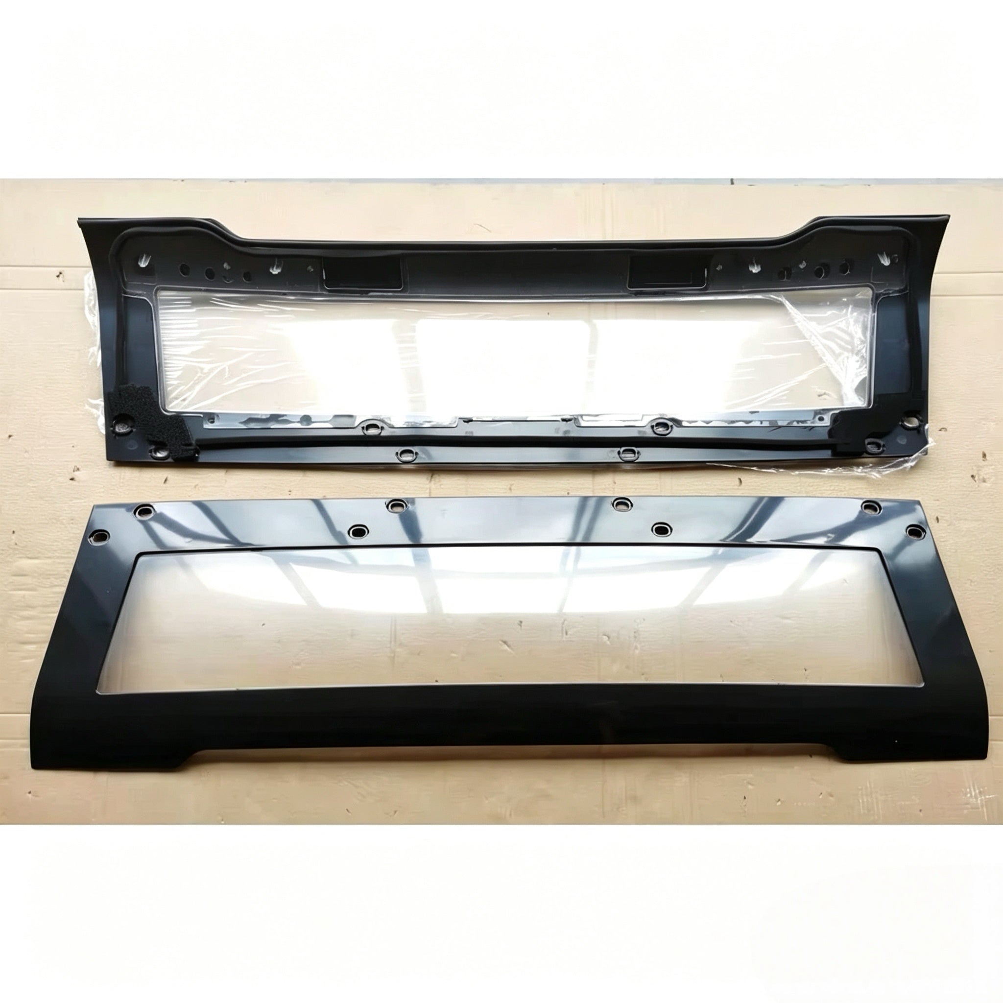 82267446 SUNVISOR MIDDLE for Volvo FH4 Truck Parts European Truck Parts