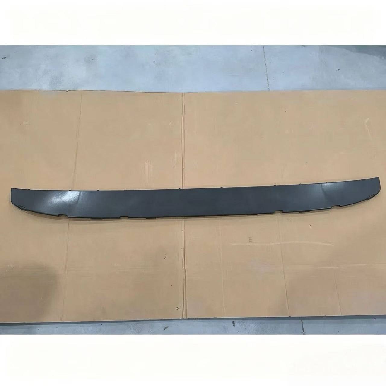 21252898 82144656 84034934 SUNVISOR COVER for Volvo FH Truck Parts European Truck Parts
