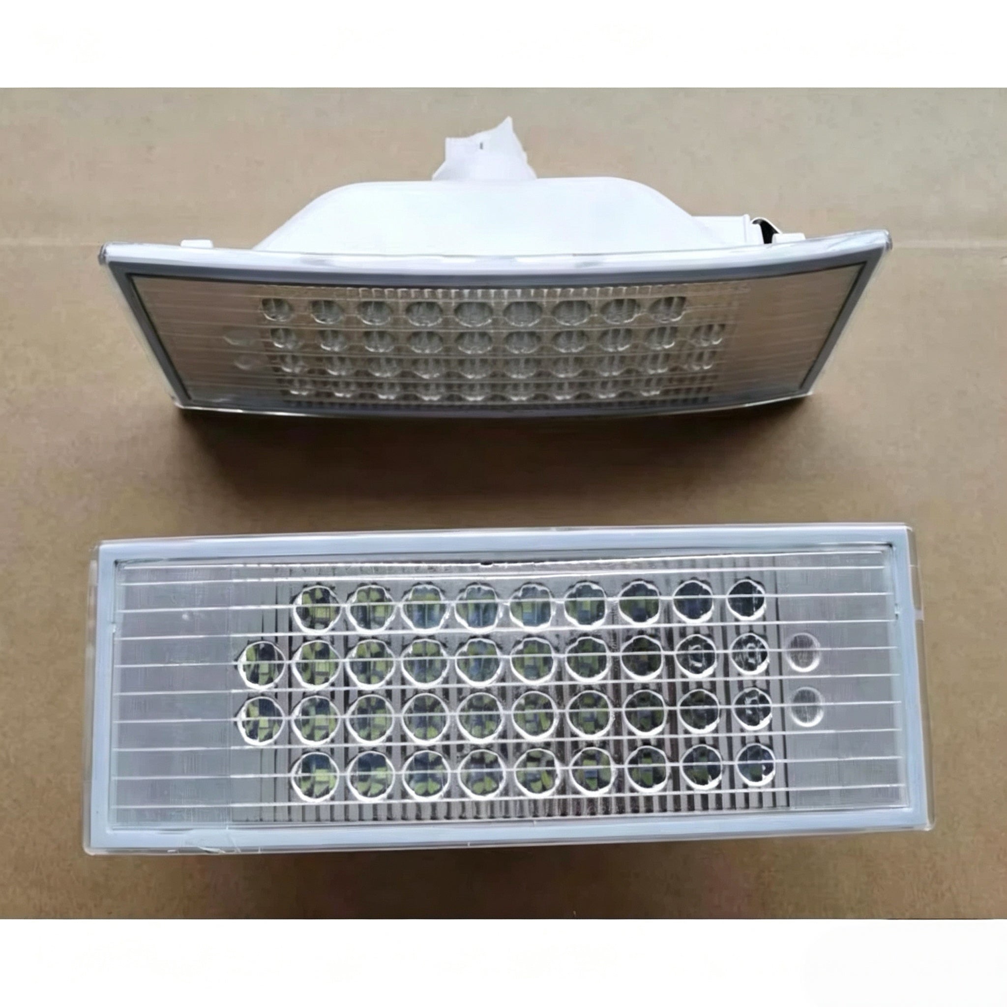 3981666 8191142 Corner Lamp Marker Light  for Volvo Truck Parts for Volvo FH Truck Parts European Truck Body Parts