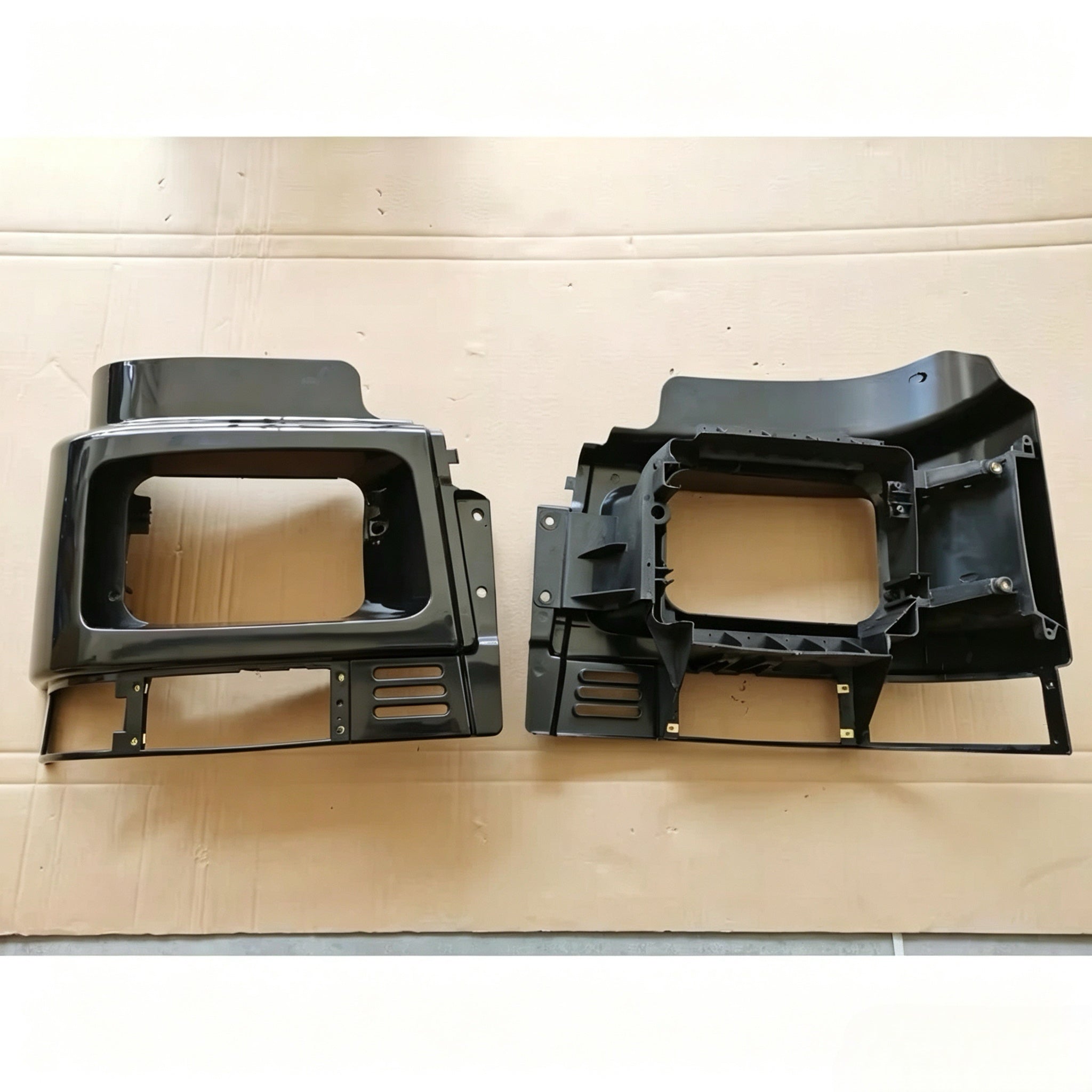 20398385 20398386 3980869 3090972 1062547 Head Light Panel for Volvo Truck Parts for Volvo FH Truck Parts Truck Body Parts