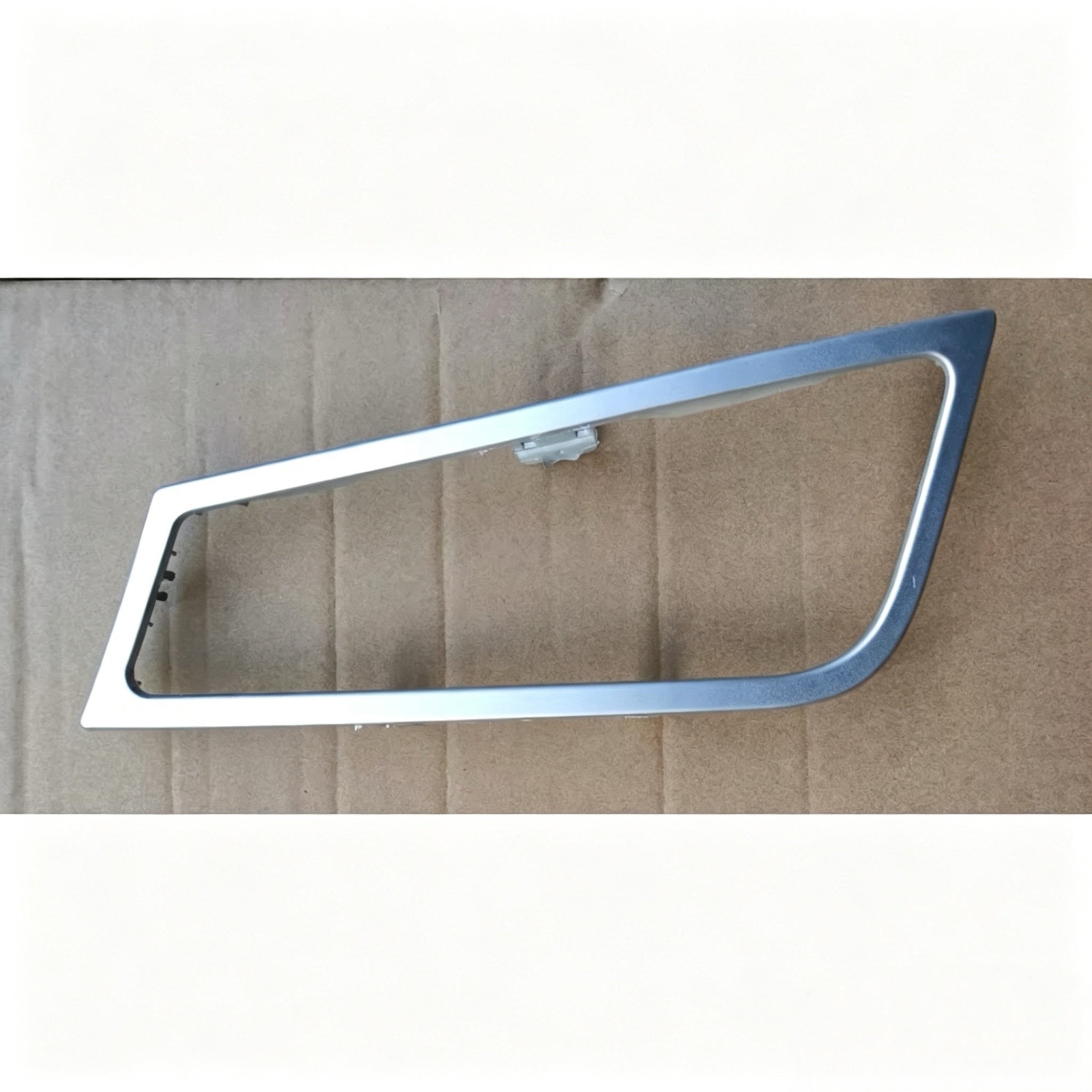 21078543 21078545 Fog Lamp Frame for Volvo FH13 FM Truck Spare Parts European Truck Body Parts