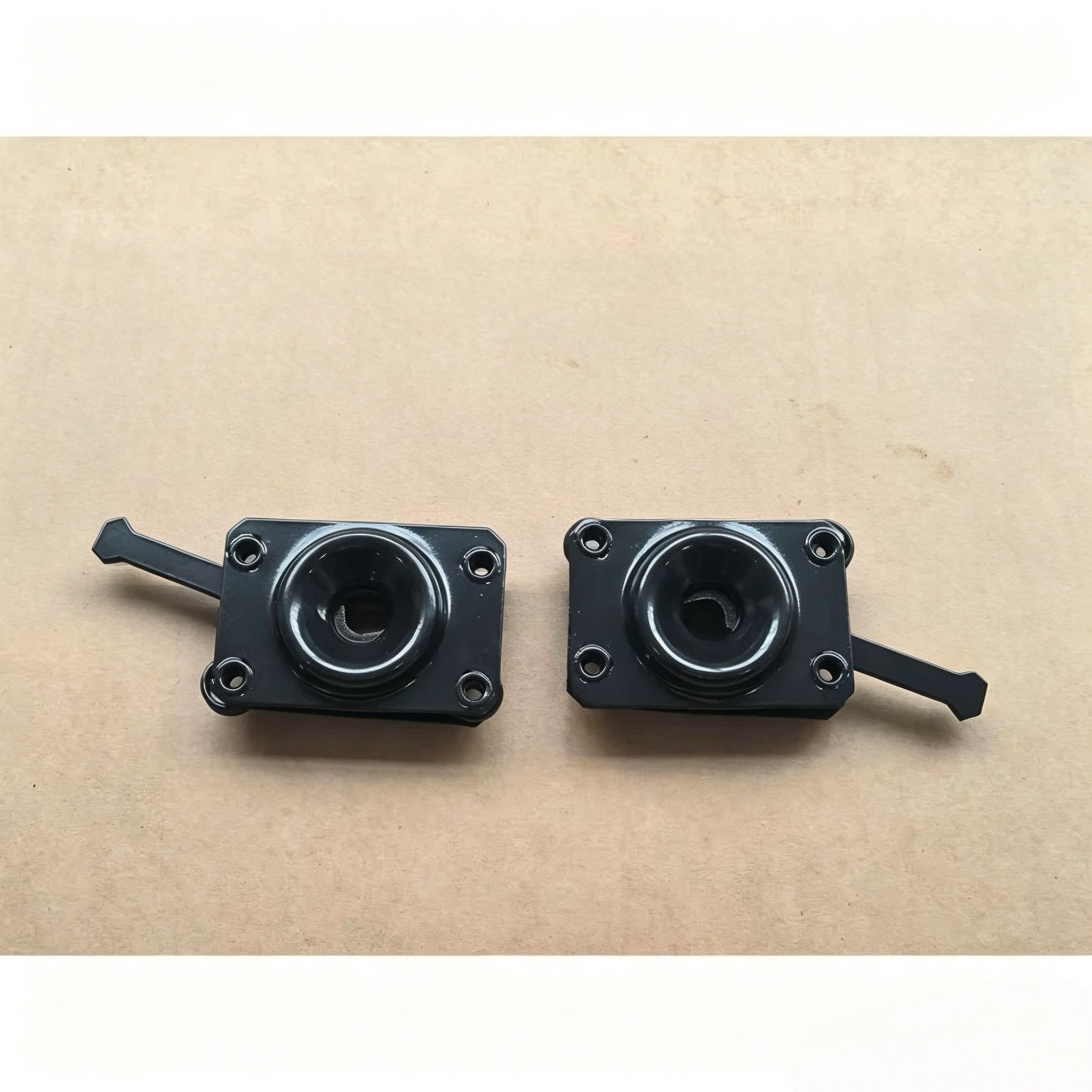 20425414 Front Panel Lock for Volvo FH12 FM 12 Truck European Truck Parts