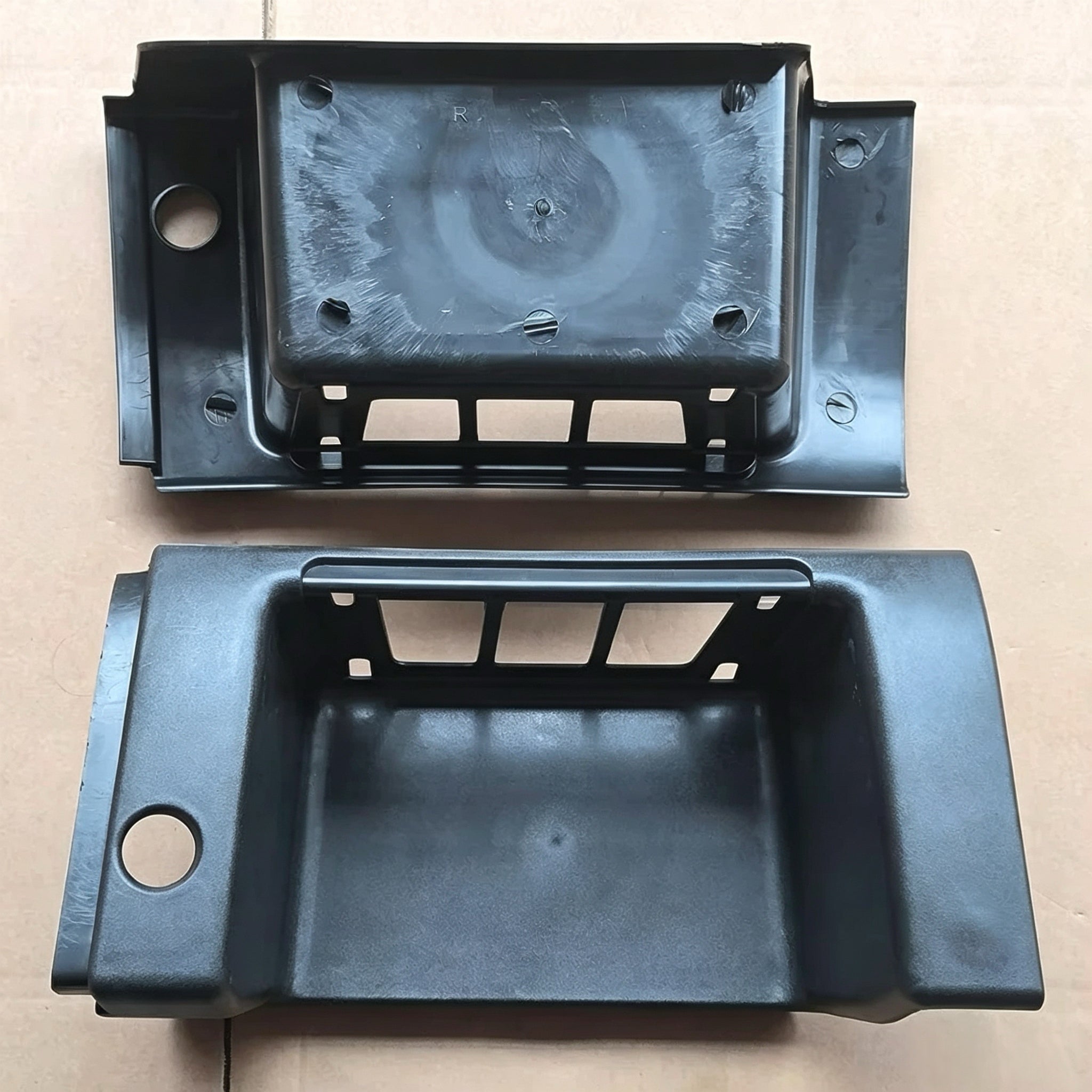 8141003 8141312 8141004 8141313 Foot Step for Volvo Truck Parts for Volvo FH12 Truck Parts European Truck Body Parts