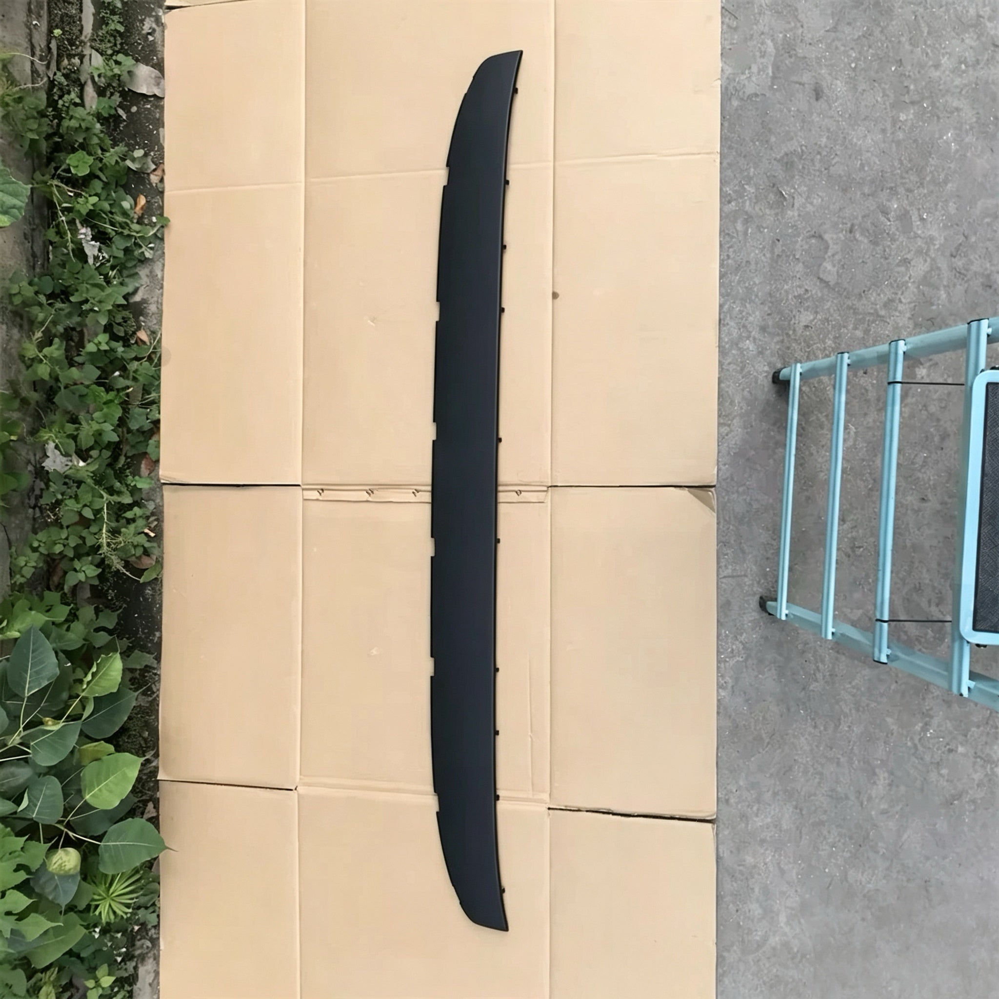21252898 82144656 FH 12-16 VERSION 3 SUNVISOR COVER for Volvo Truck Parts