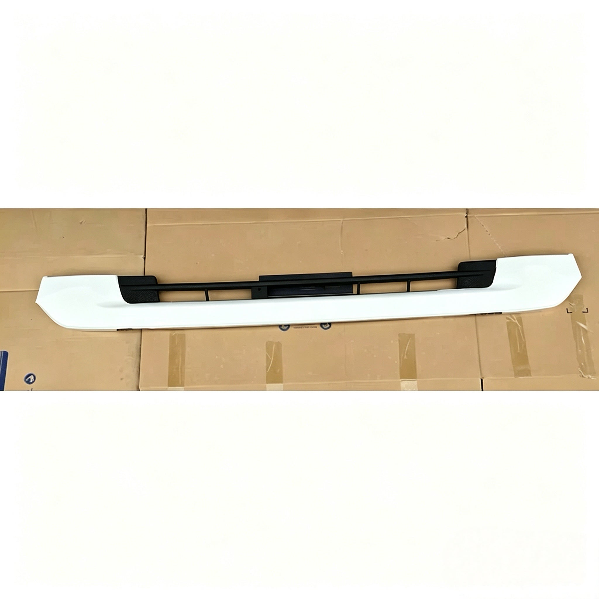 Spray Paint Under the Net 175cm for Nissan QUON for UD QUON Truck Spare Body Parts