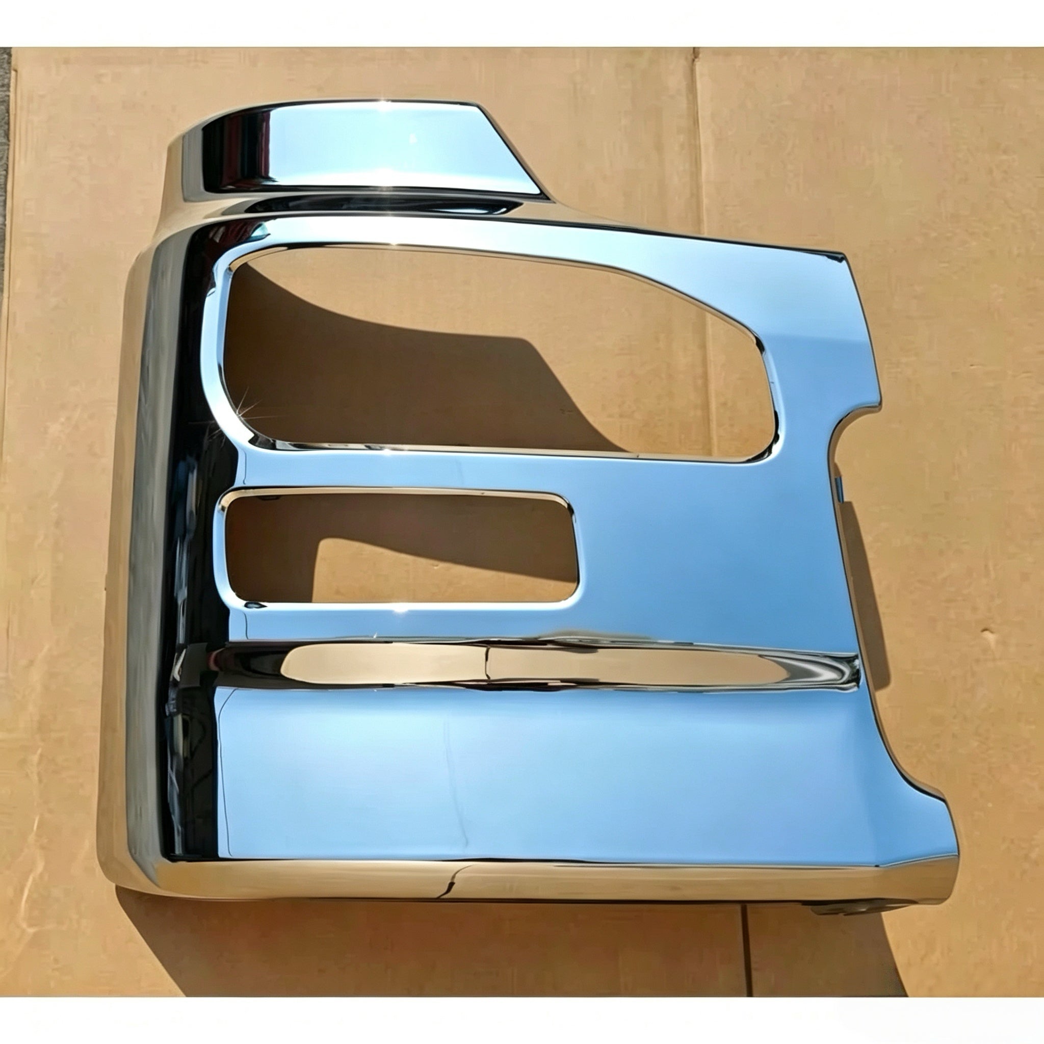 Chrome Bumper Corner RH (High) 72cm*70cm for Nissan QUON for UD QUON Truck Spare Body Parts