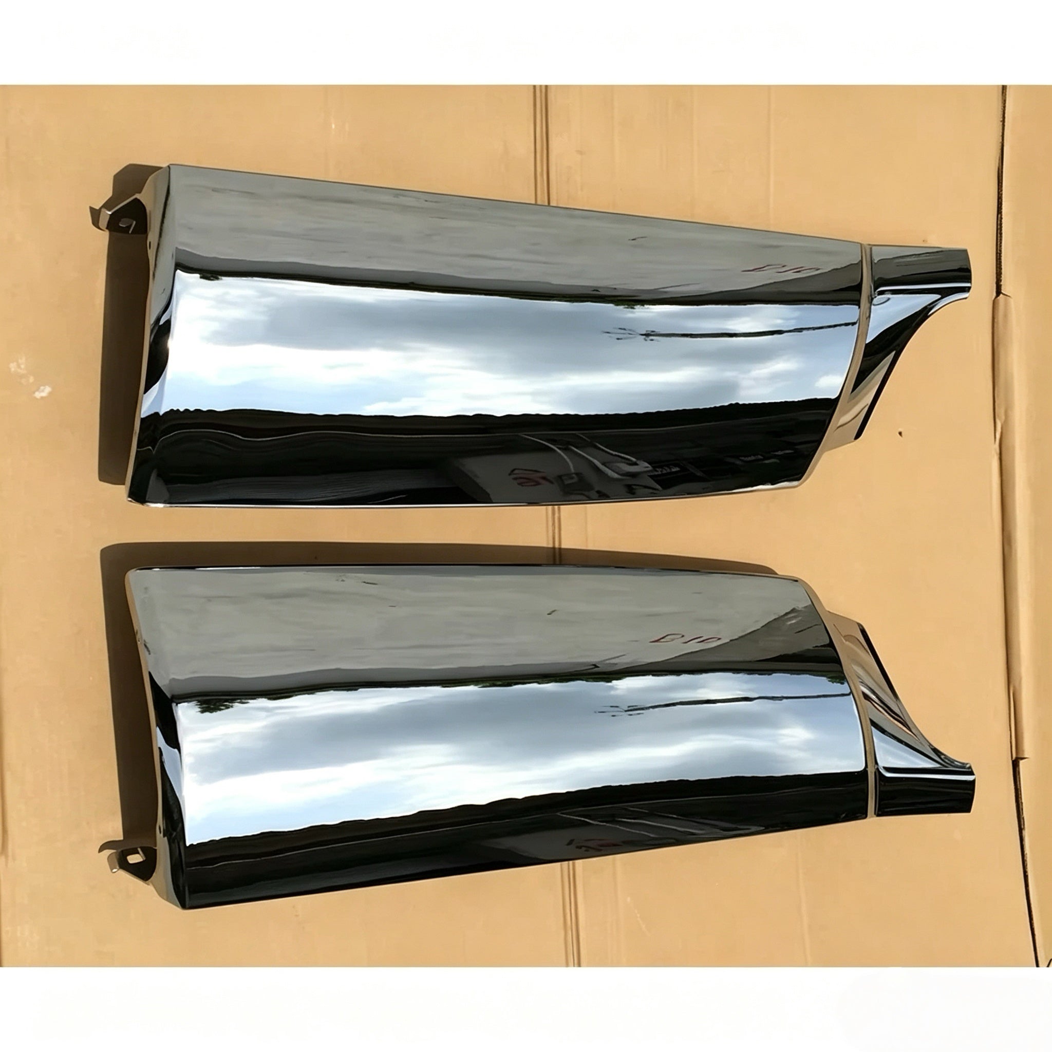 Chrome Corner Panel for Nissan QUON for UD QUON Truck Spare Body Parts