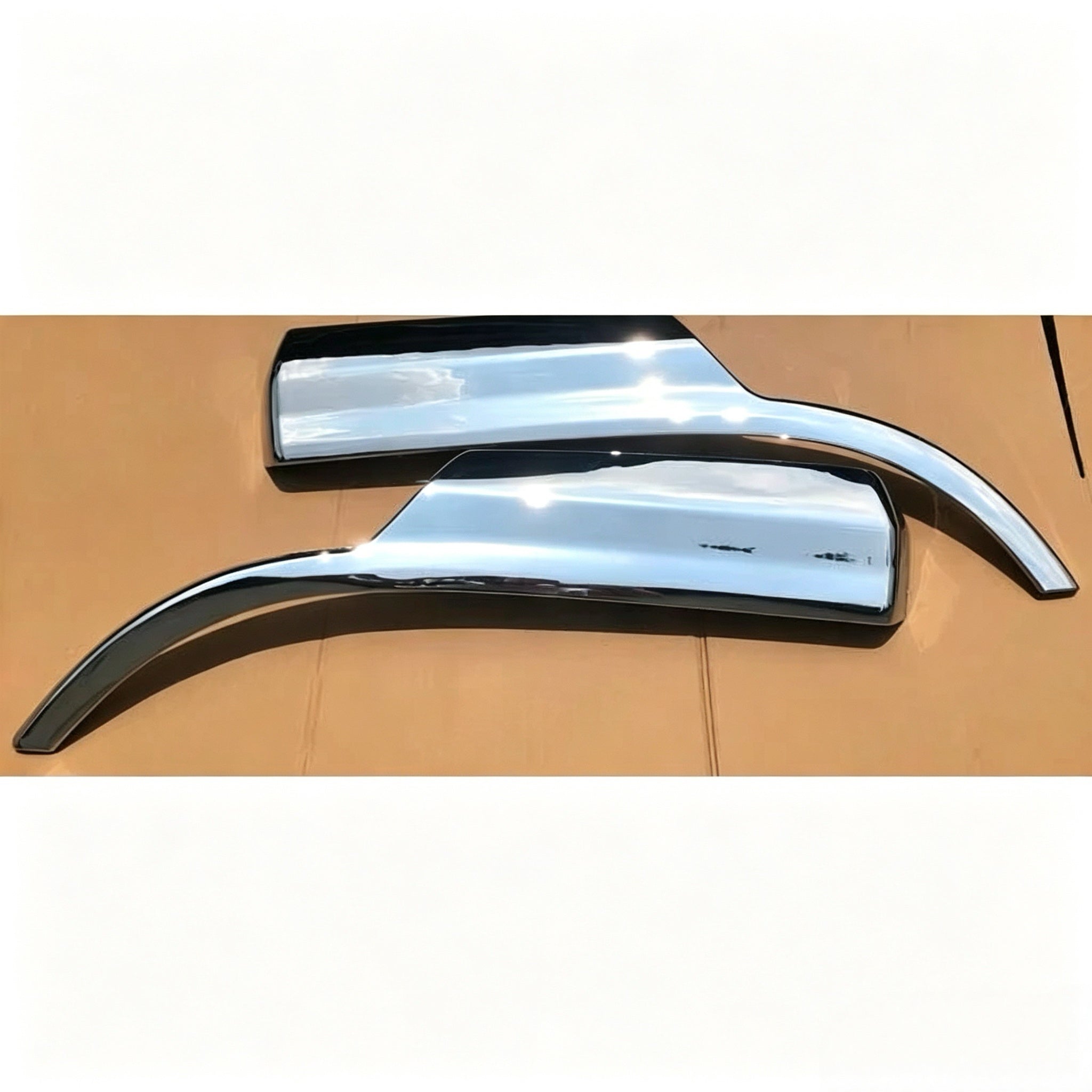 Chrome Upper Fender Cover LH for Nissan QUON for UD QUON Truck Spare Body Parts