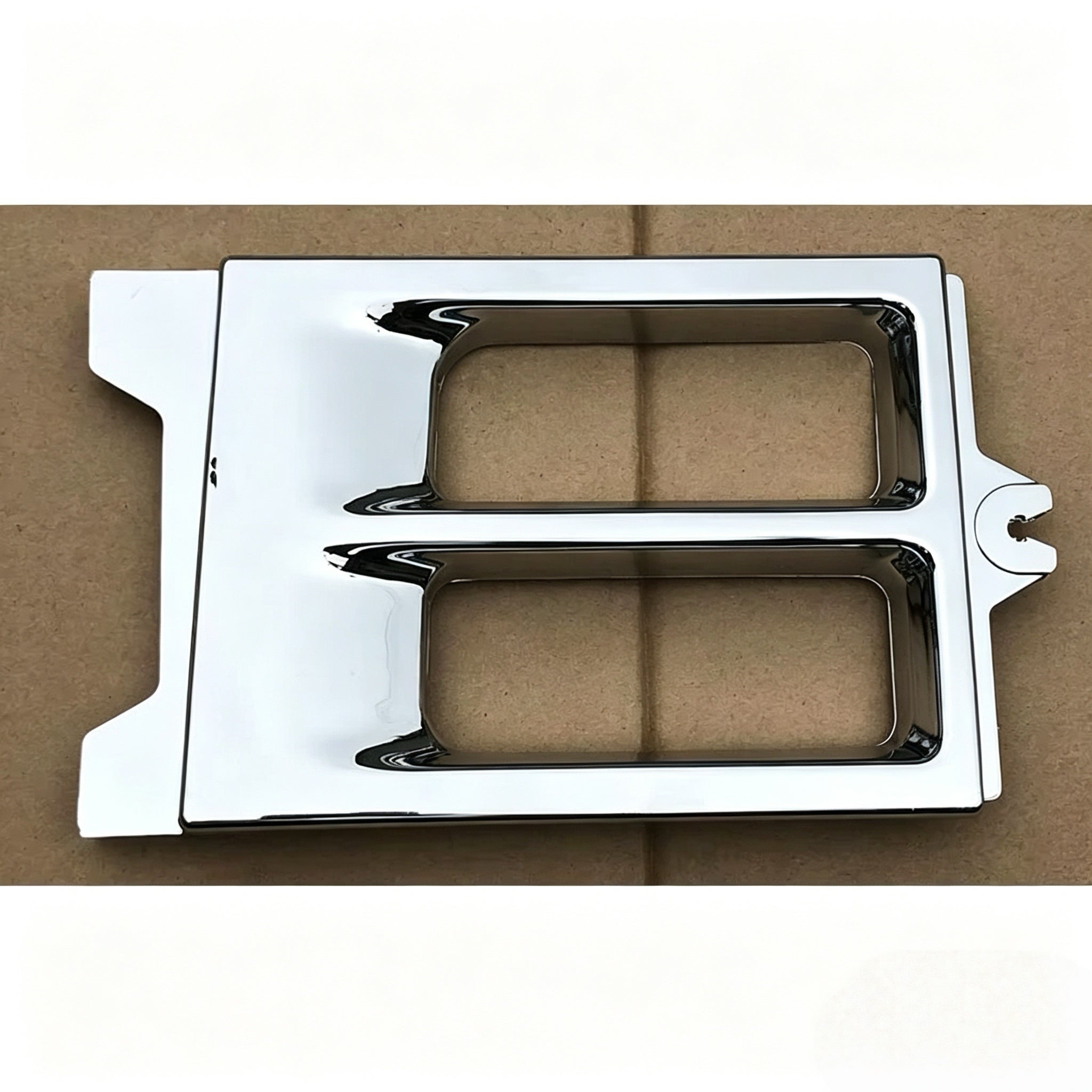 Chrome Bumper Cover  LH for Nissan QUON for UD QUON
