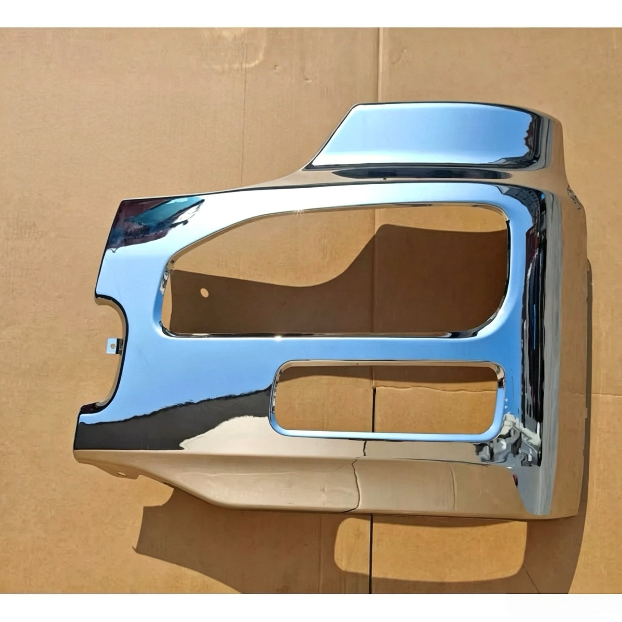 Chrome Bumper Corner LH (Lower)60*70 for Nissan QUON for UD QUON