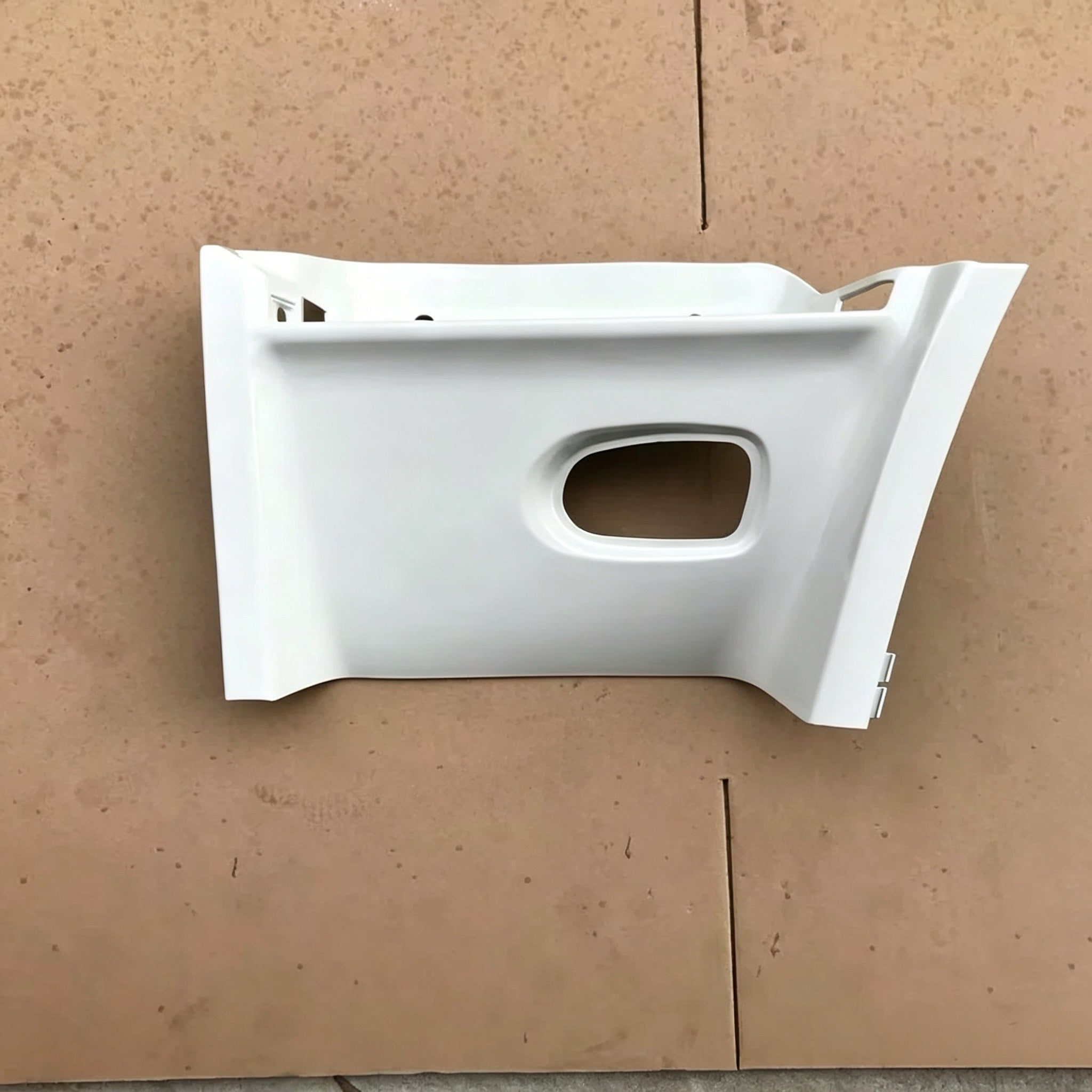 Paint Upper Step Panel LH RH for Nissan QUON for UD QUON Truck Spare Parts