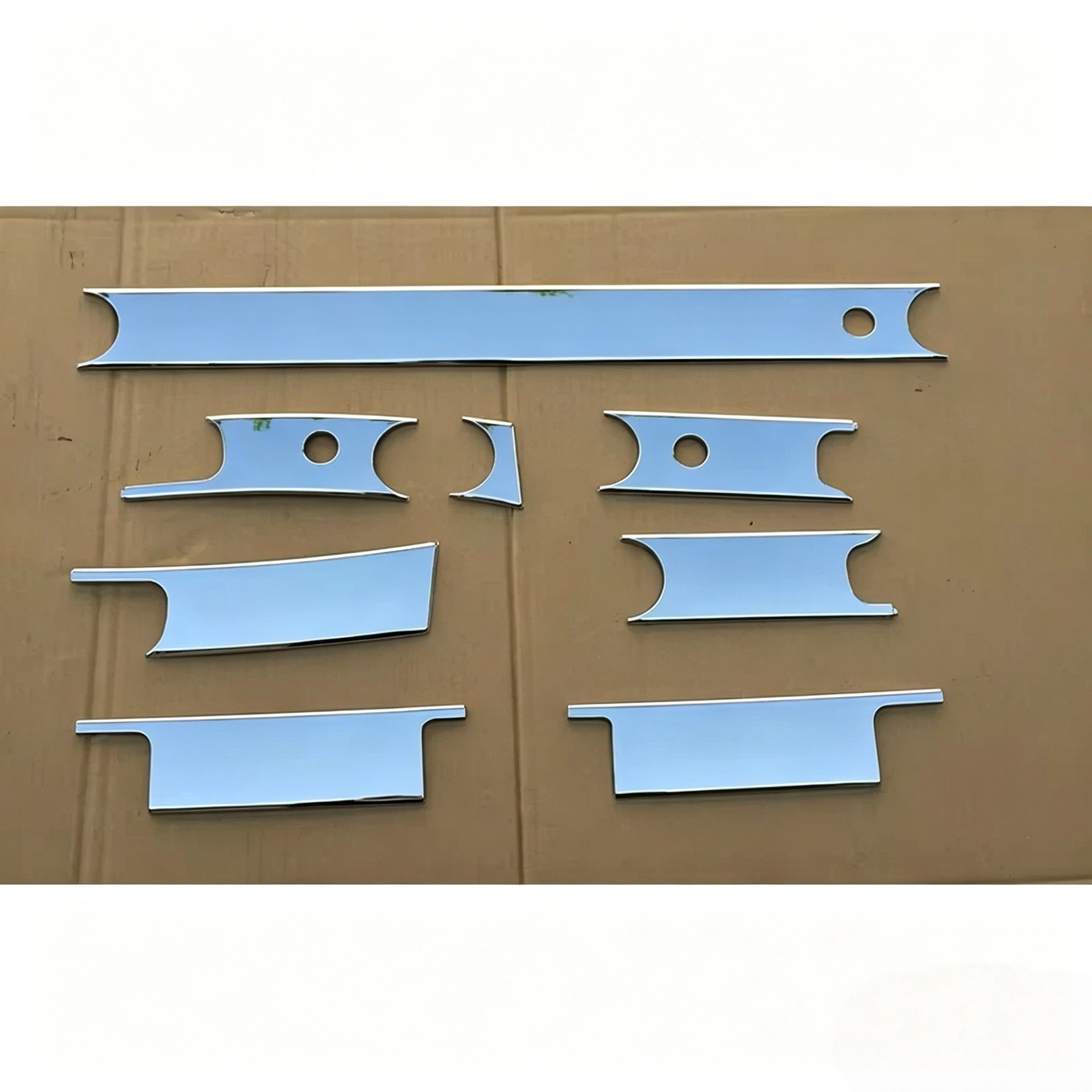 Chrome Wiper Panel RHD for Nissan QUON for UD QUON