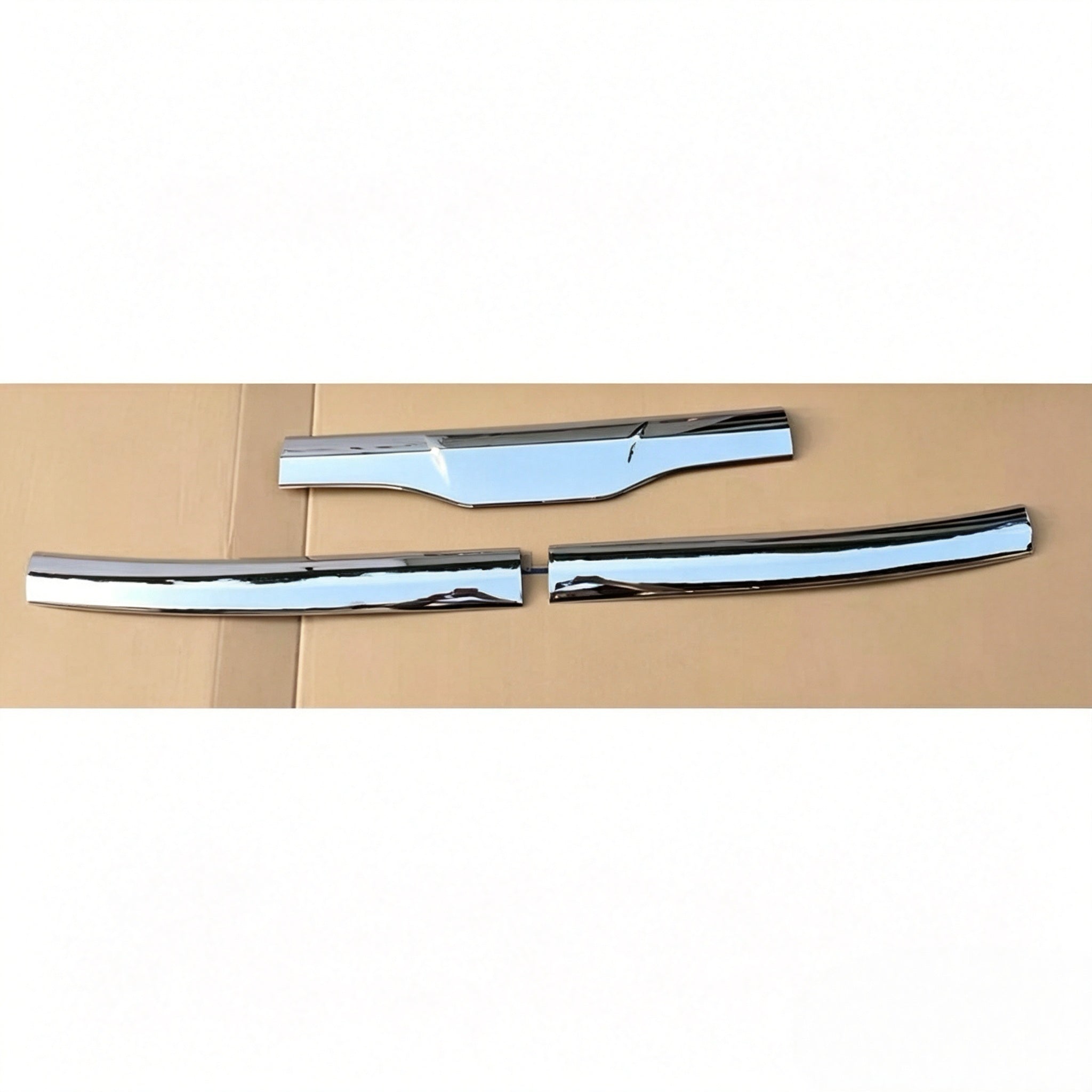 Chrome Front Panel Garnish for Nissan QUON for UD QUON Truck Spare Body Parts