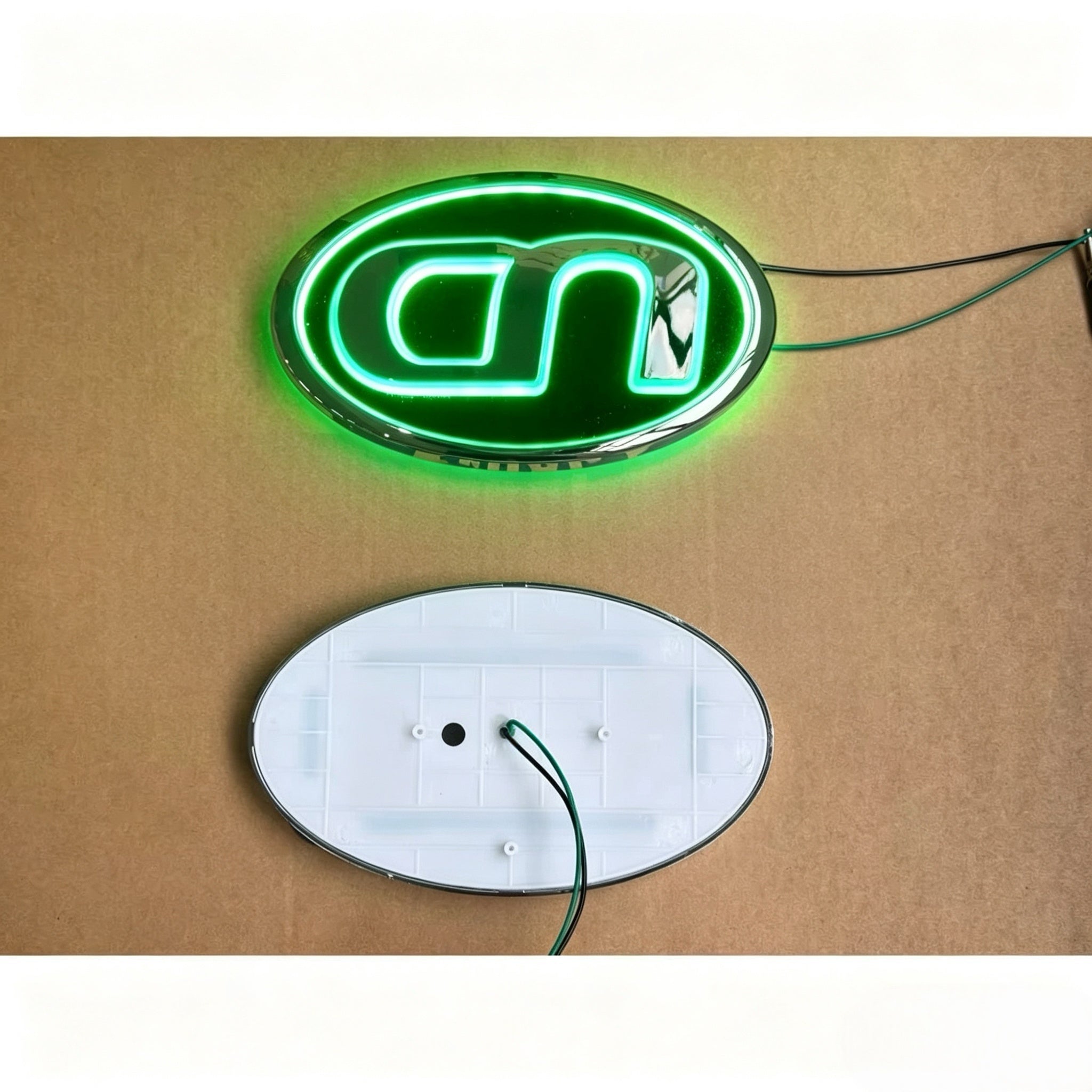 logo "UD" 22*12cm Green for NISSAN for UD PKB CWM 454 Truck Spare Body Parts