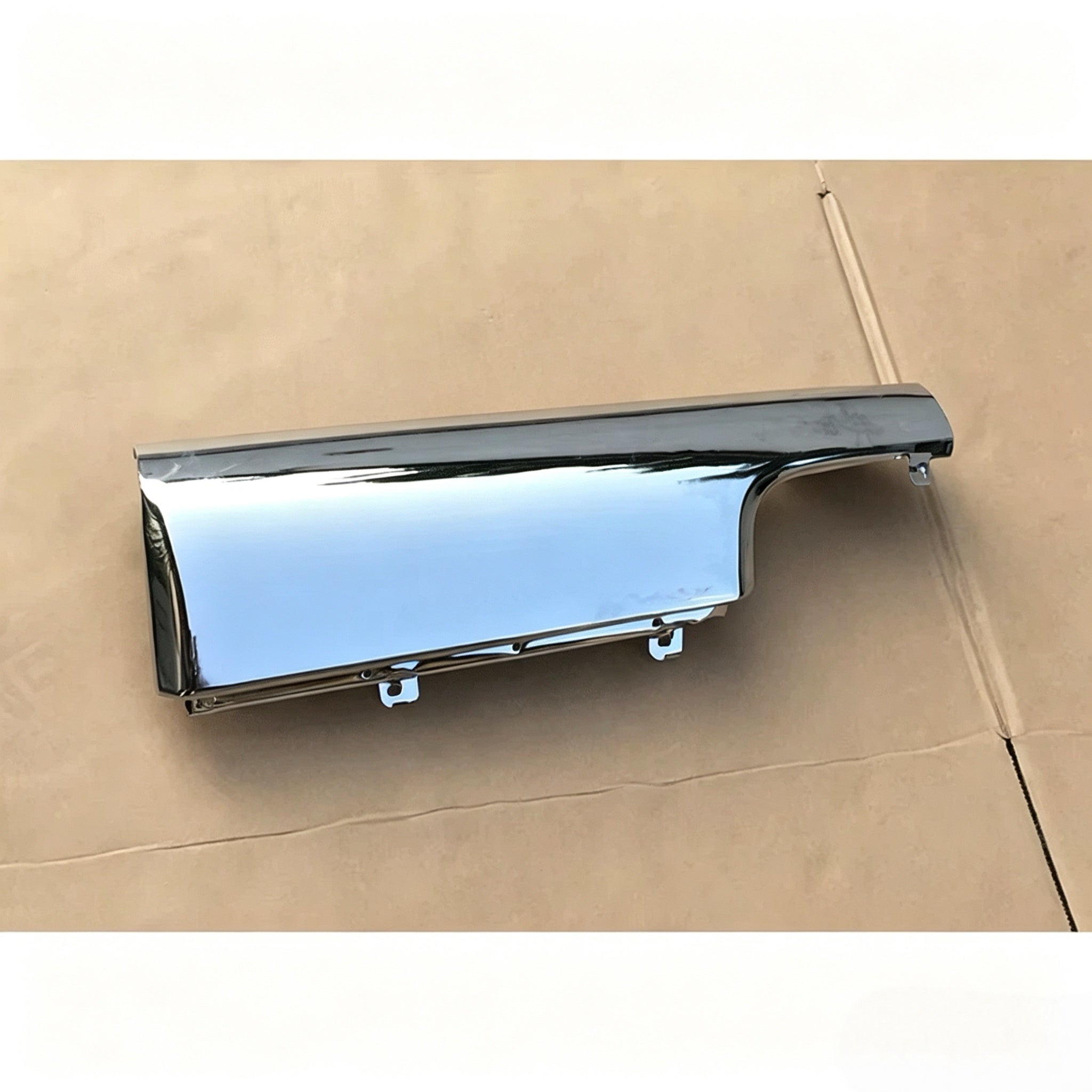 Chrome Corner Panel RH 60cm (Iron) for NISSAN  for UD PKB CWM 454 Truck Spare Body Parts
