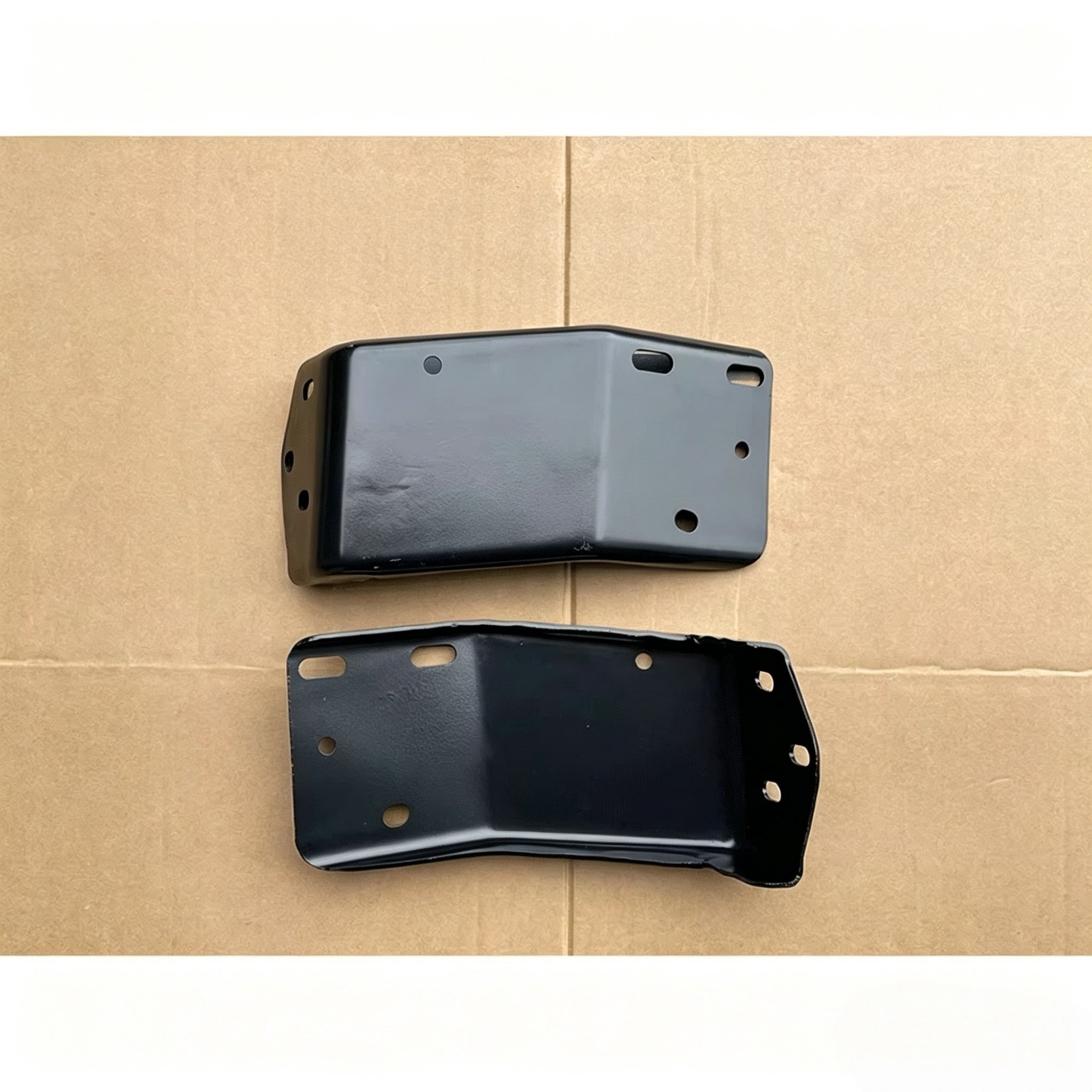 Bumper Bracket LH for NISSAN UD PKB CWM 454 Truck Spare Body Parts