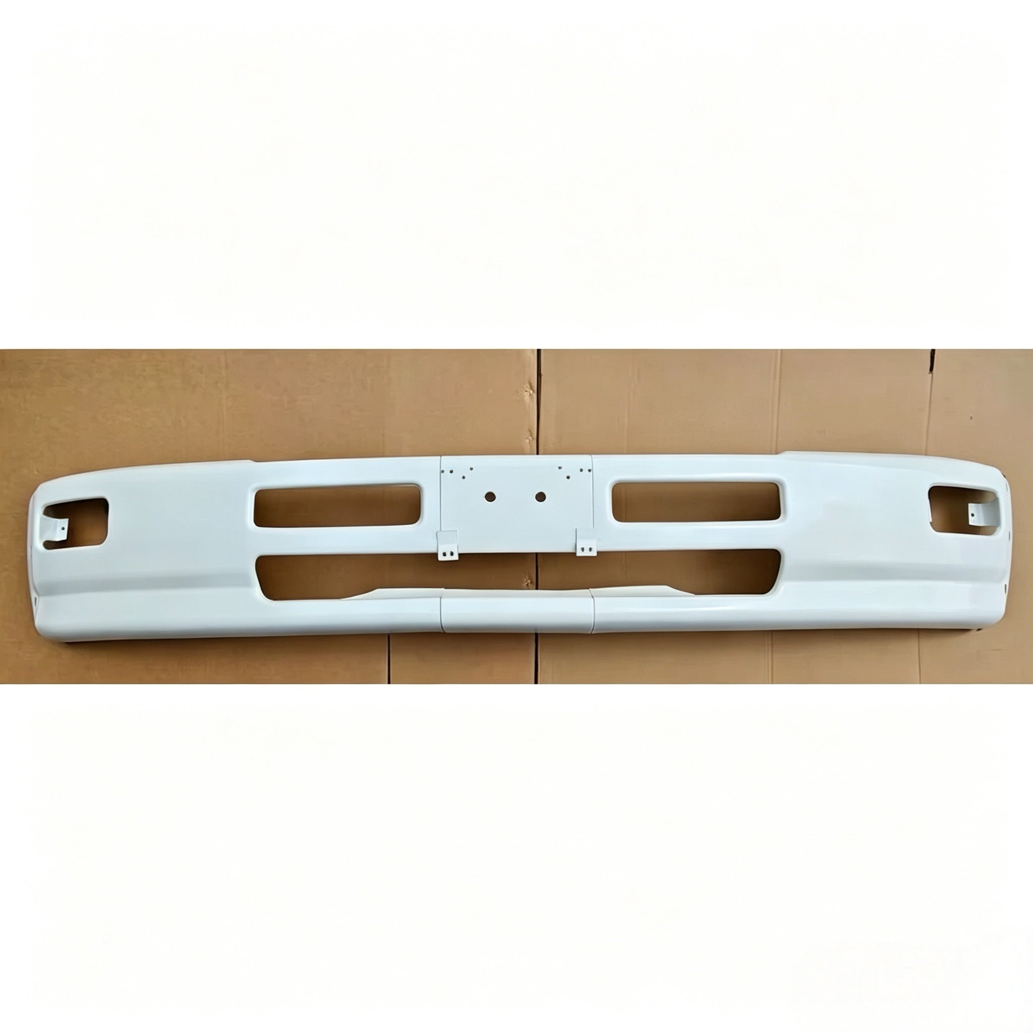 New 230cm Painted Bumper for Nissan UD PKB CWM 454 Truck Spare Body Parts