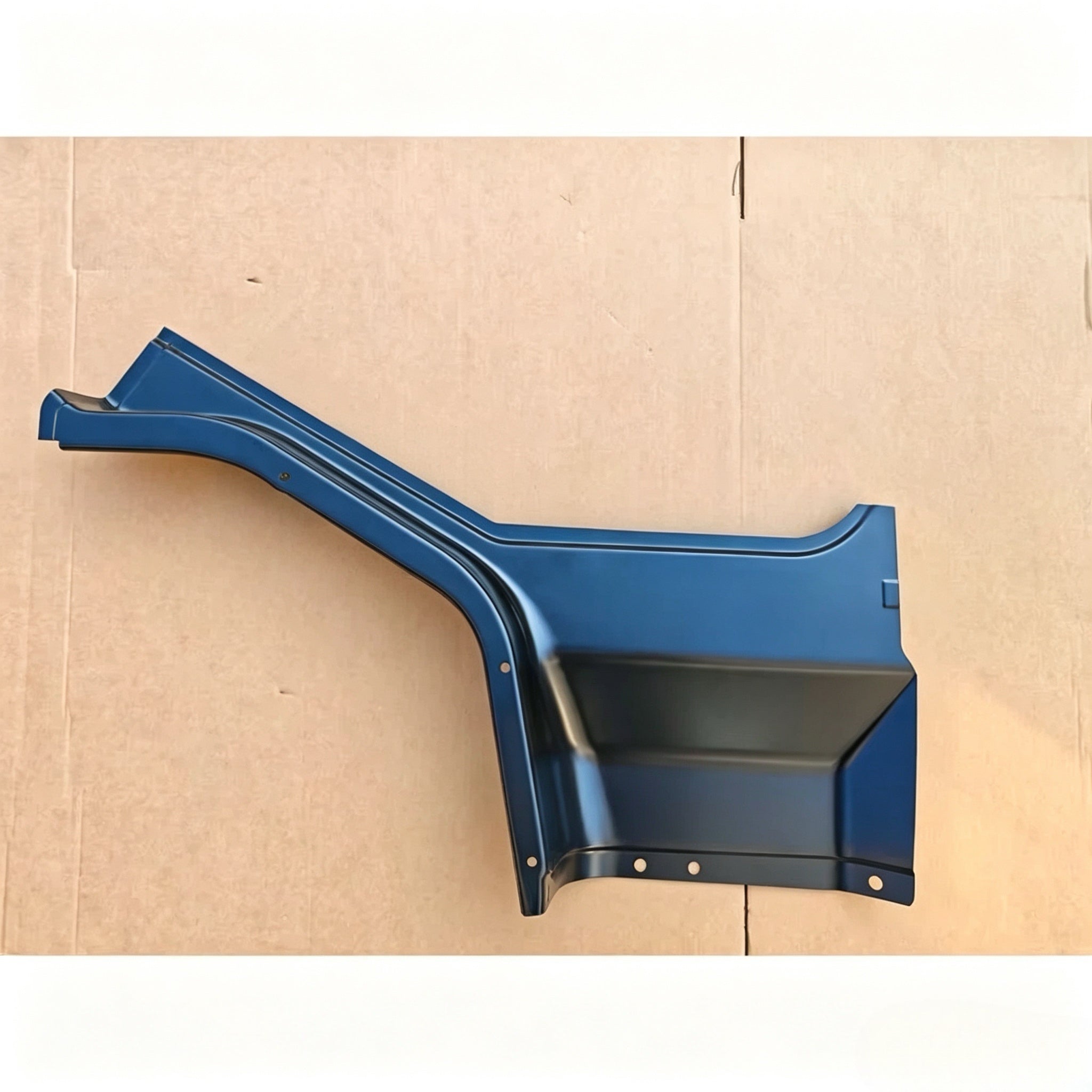 NISSAN UD PKB CWM 454 Truck Spare Body Parts New Condition Step Panel Inner LH RH Plastic Material