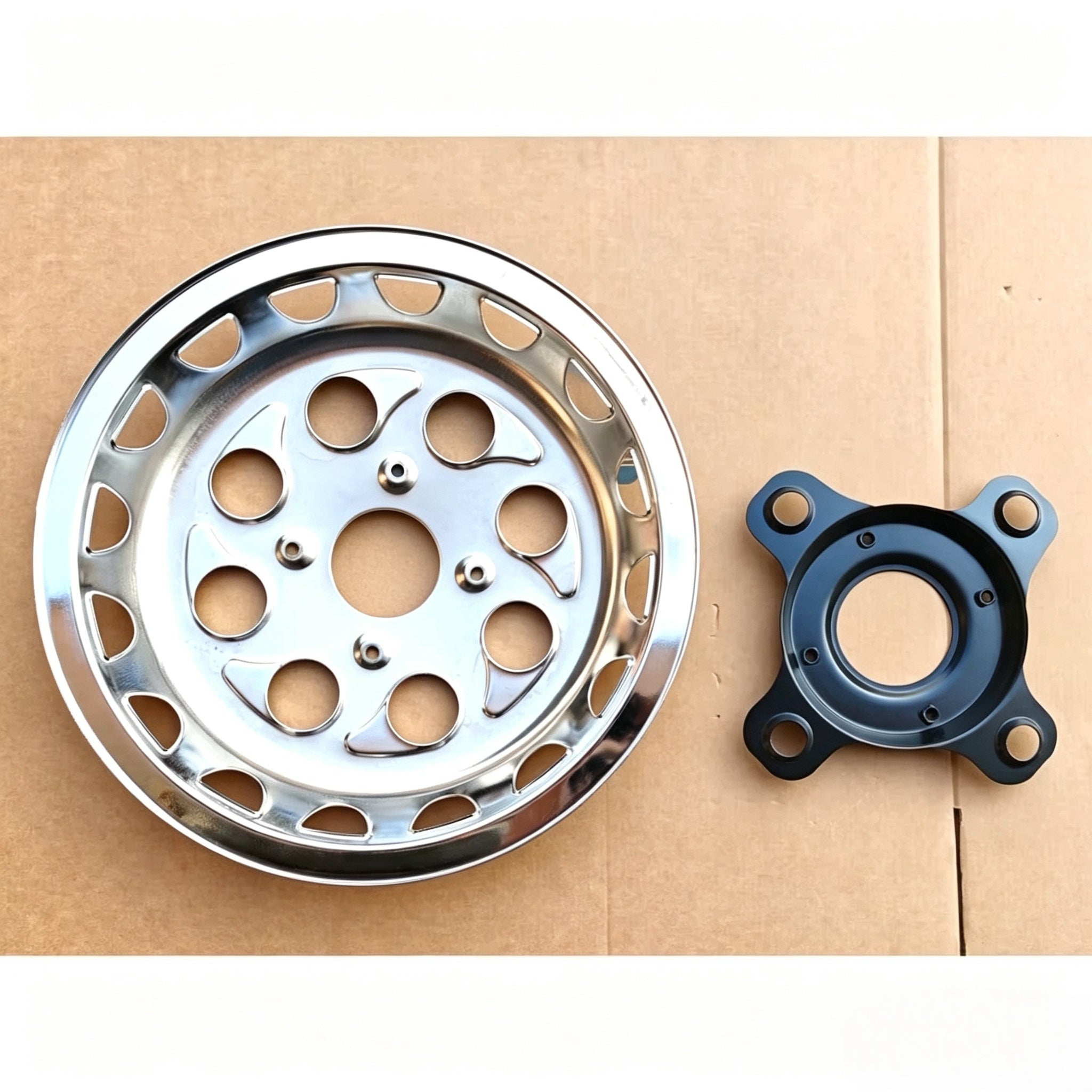 Wheel Cover 56.5cm Rear for NISSAN for UD PKB CWM 454 Truck Spare Body Parts