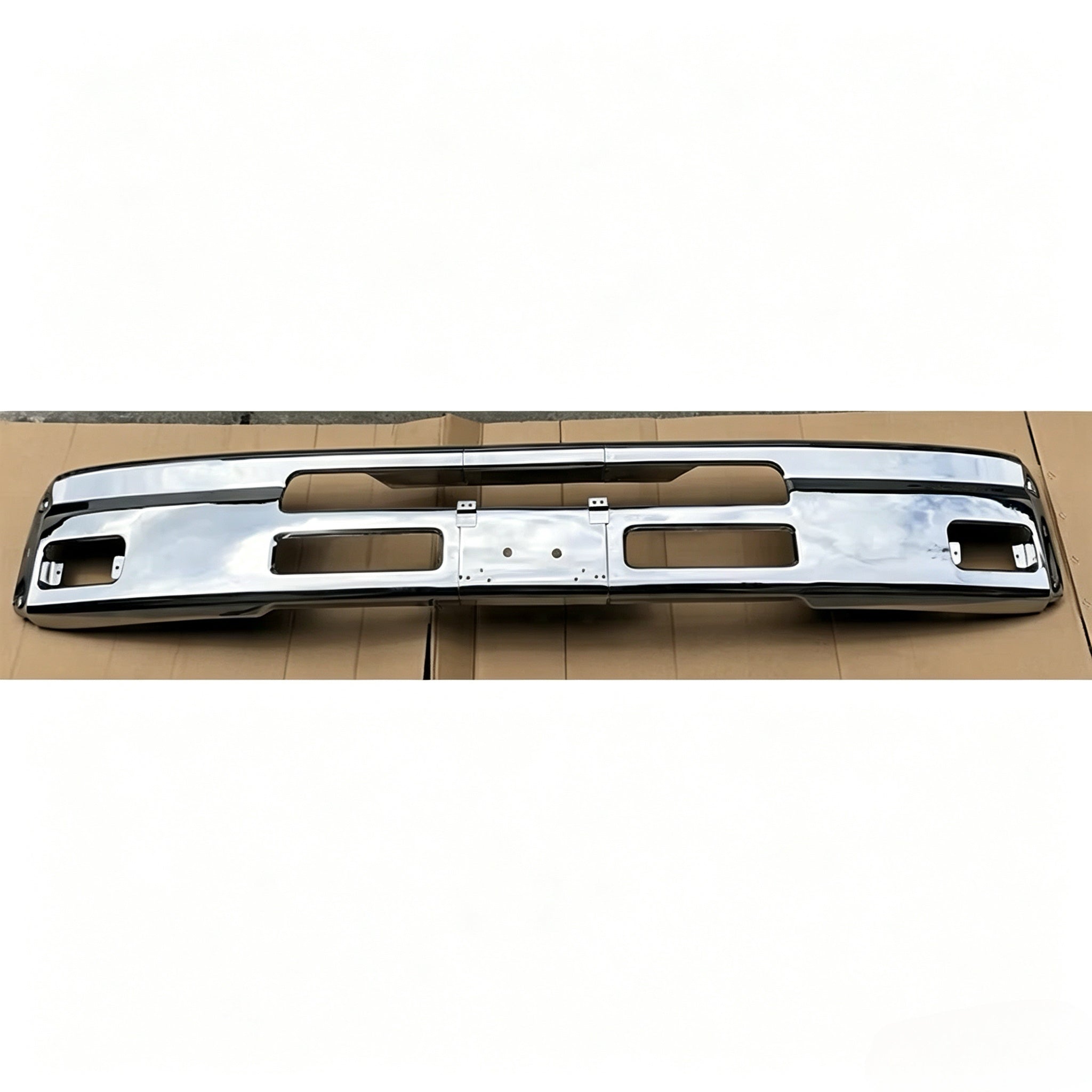 Chrome Front Bumper for Nissan UD PKB CWM 454 Truck New Condition Spare Body Parts