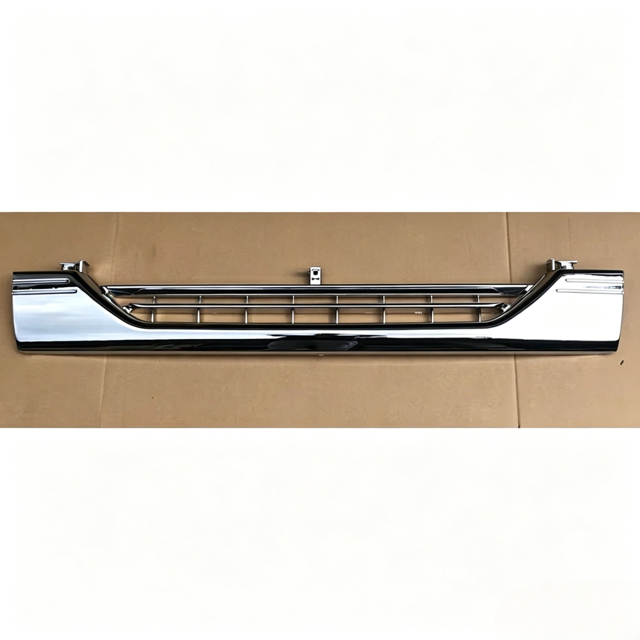 Chrome Grille 100CM for NISSAN for UD PKB CWM 454 Truck Spare Body Parts