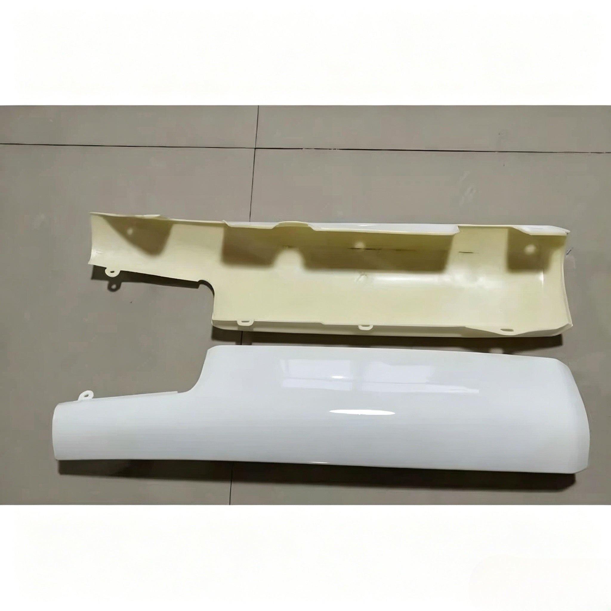 Corner Panel LH (No Hole,70cm Plastic,Also for 520) for NISSAN CWA451 for UD CDA451 CMA451 Truck Spare Body Parts