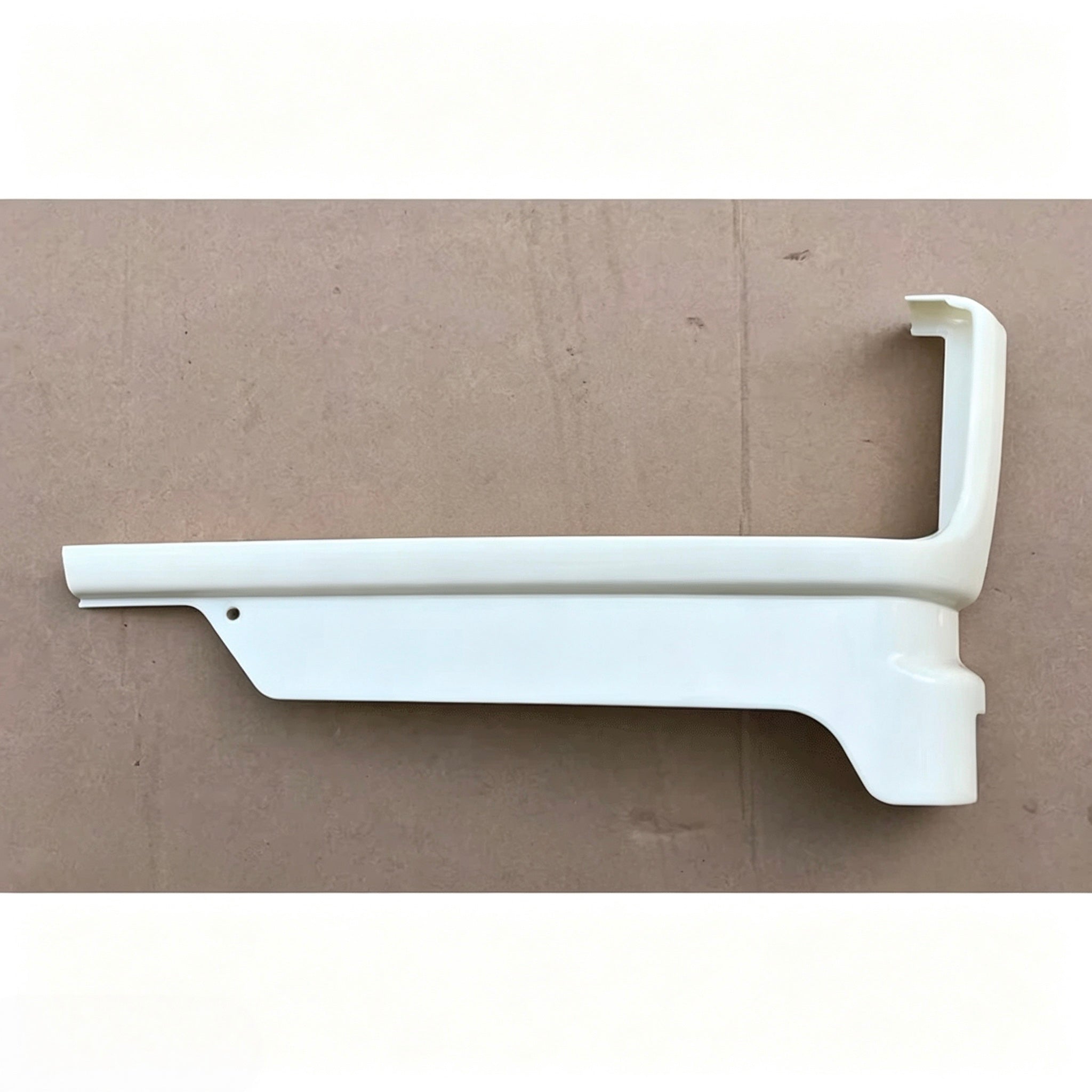 Spray Headlamp Box Left for Nissan CWA451 UD CDA451 CMA451 Trucks LH RH Model-New Condition Spare Body Parts