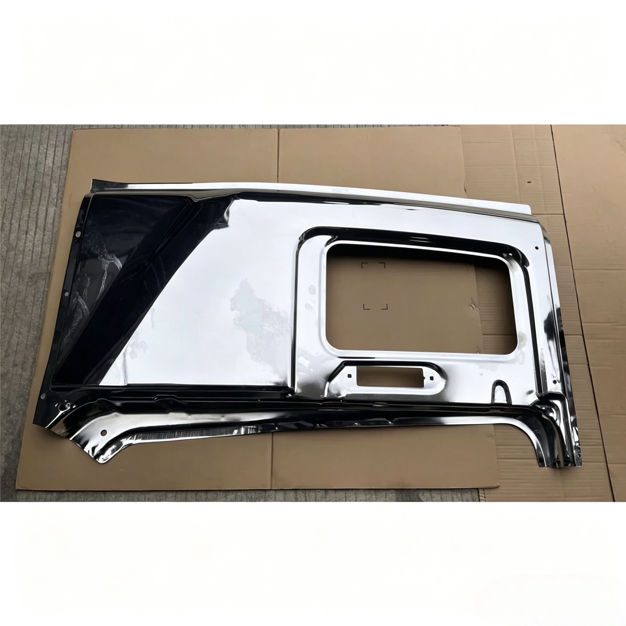 Chrome Rear Door RH for NISSAN CWA451 for UD CDA451 CMA451
