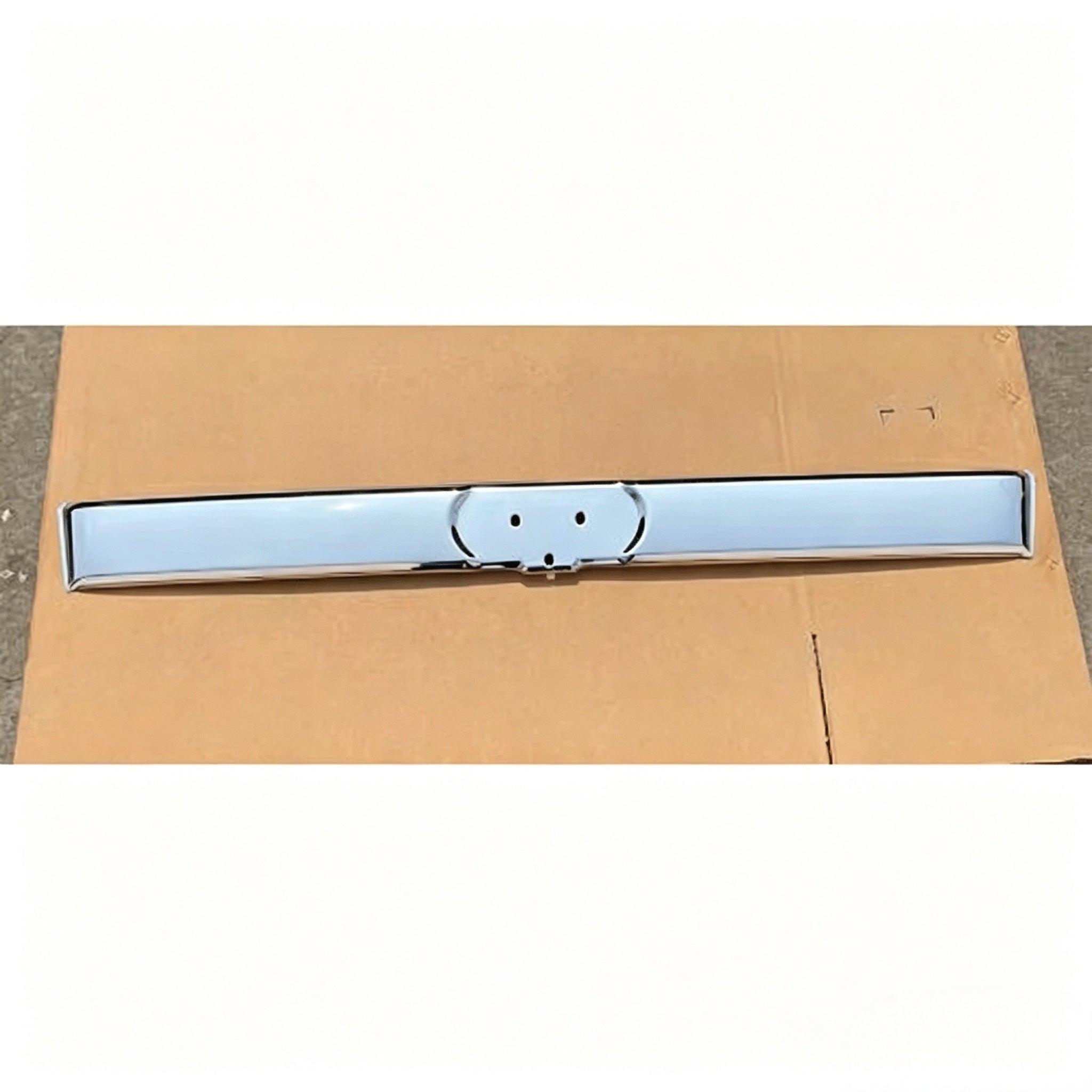 Chrome Panel Garnish Middle for NISSAN CWA451 for UD CDA451 CMA451