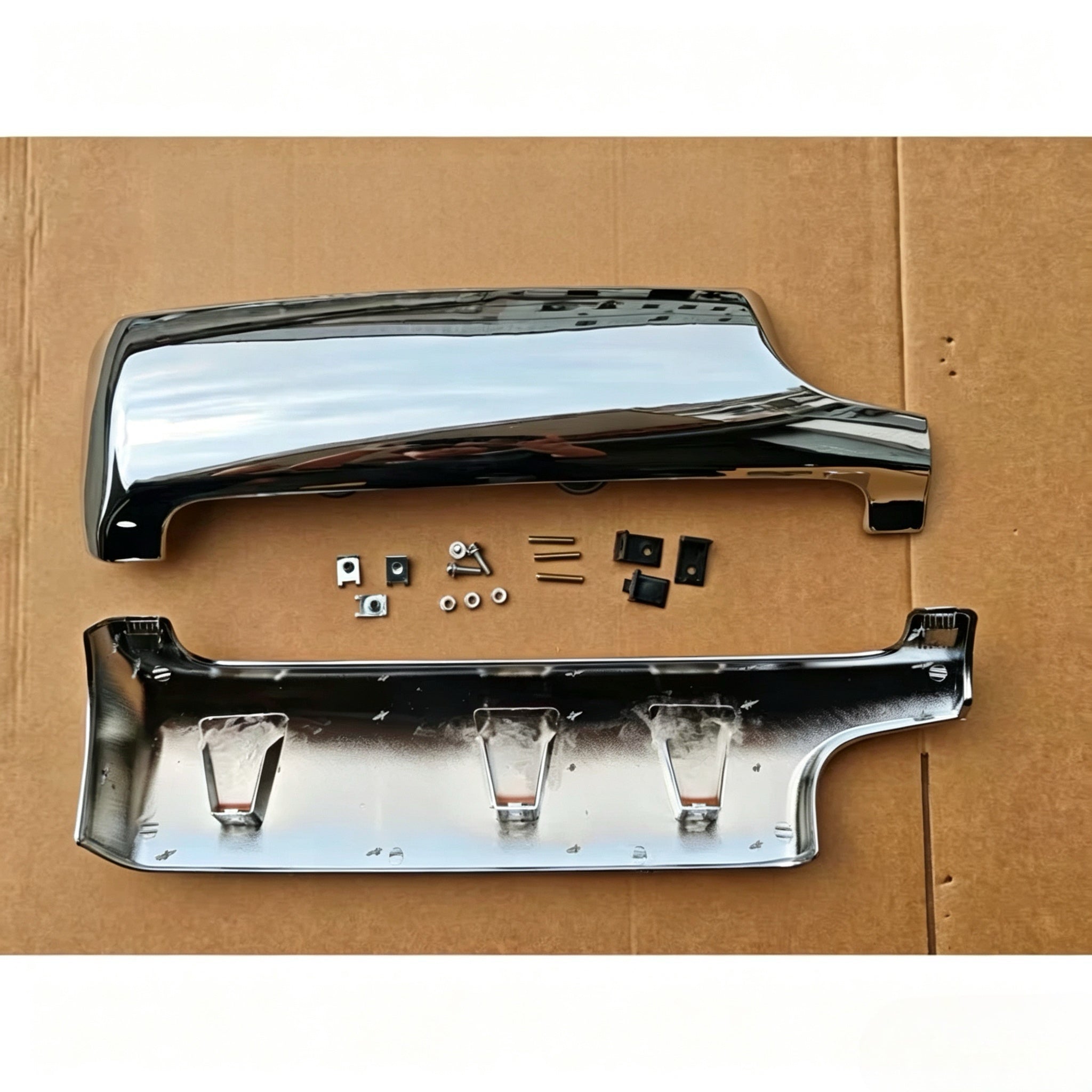 Chrome Corner Panel LH for NISSAN CWA451 for UD CDA451 CMA451Truck Spare Body Parts