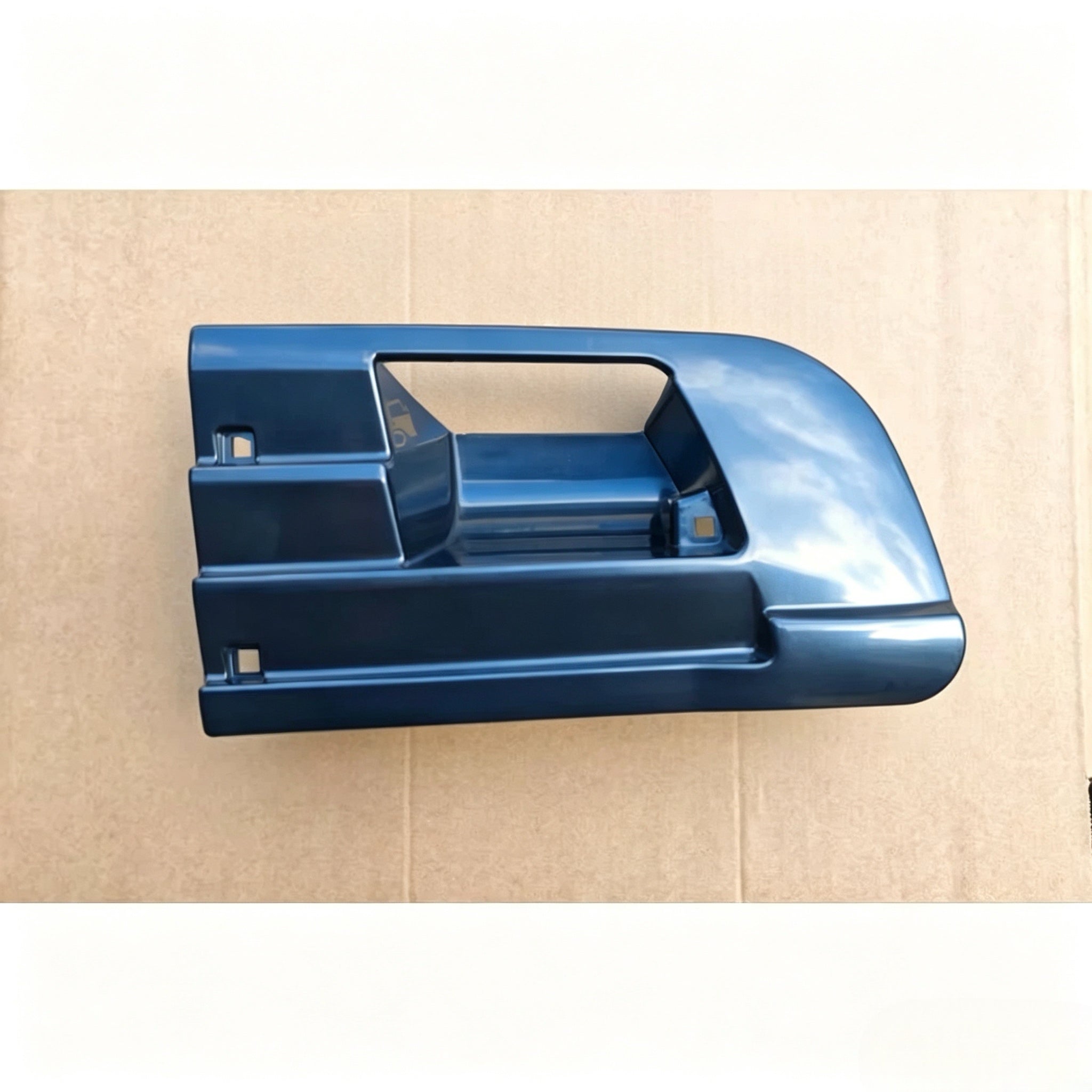 Bumper Outer Grille  RH for NISSAN CWA451 for UD CDA451 CMA451