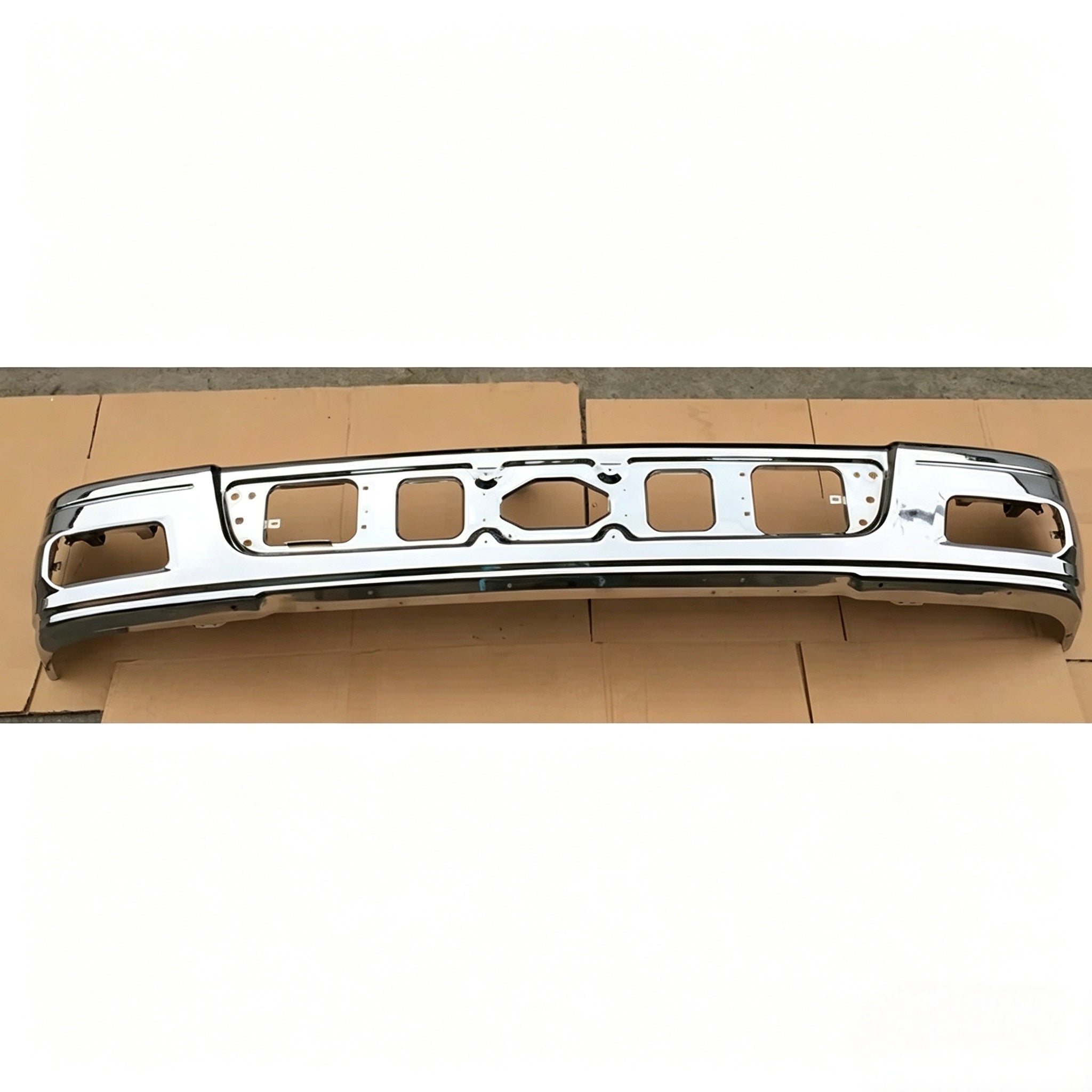 Chrome Front Upper Bumper for NISSAN CWA451 for UD CDA451 CMA451 Truck Spare Body Parts