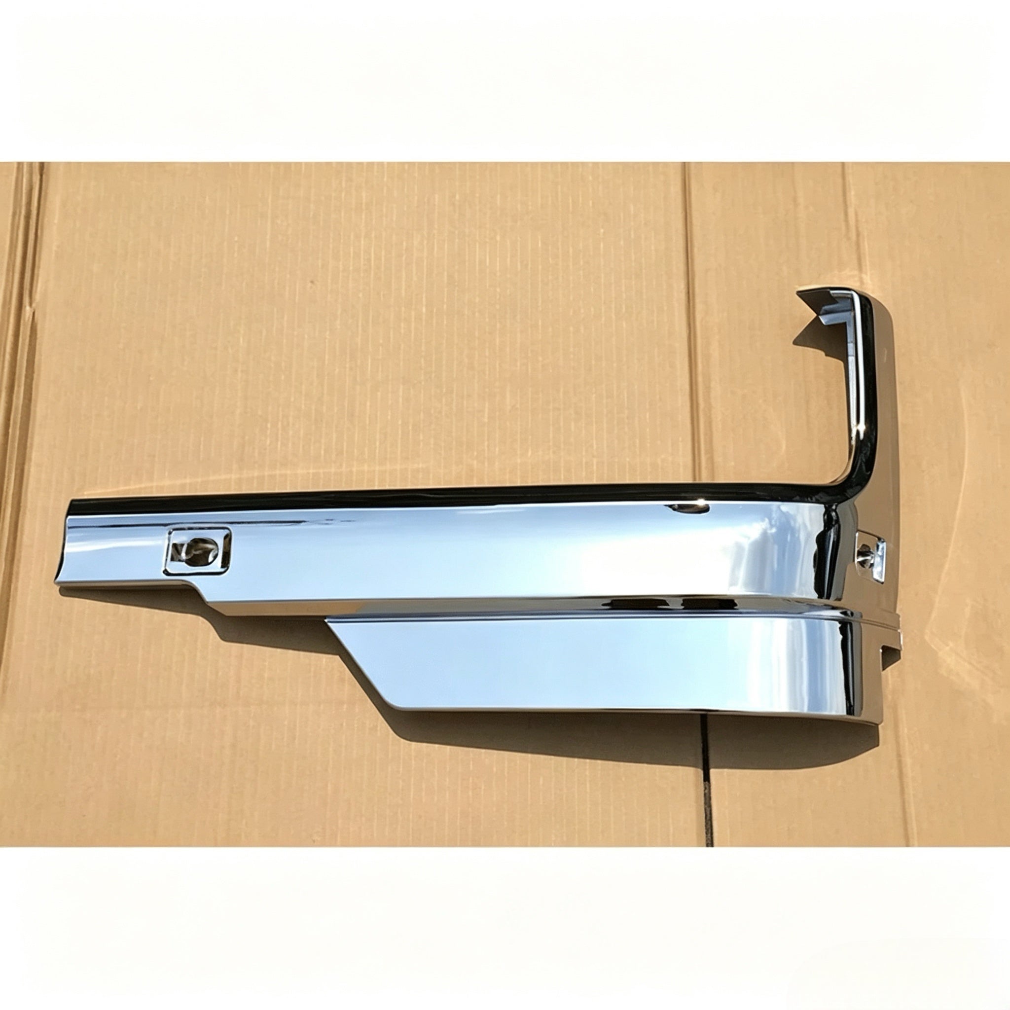 Chrome Head Lamp Case LH for NISSAN CWA451 for UD CDA451 CMA451 Truck Spare Body Parts