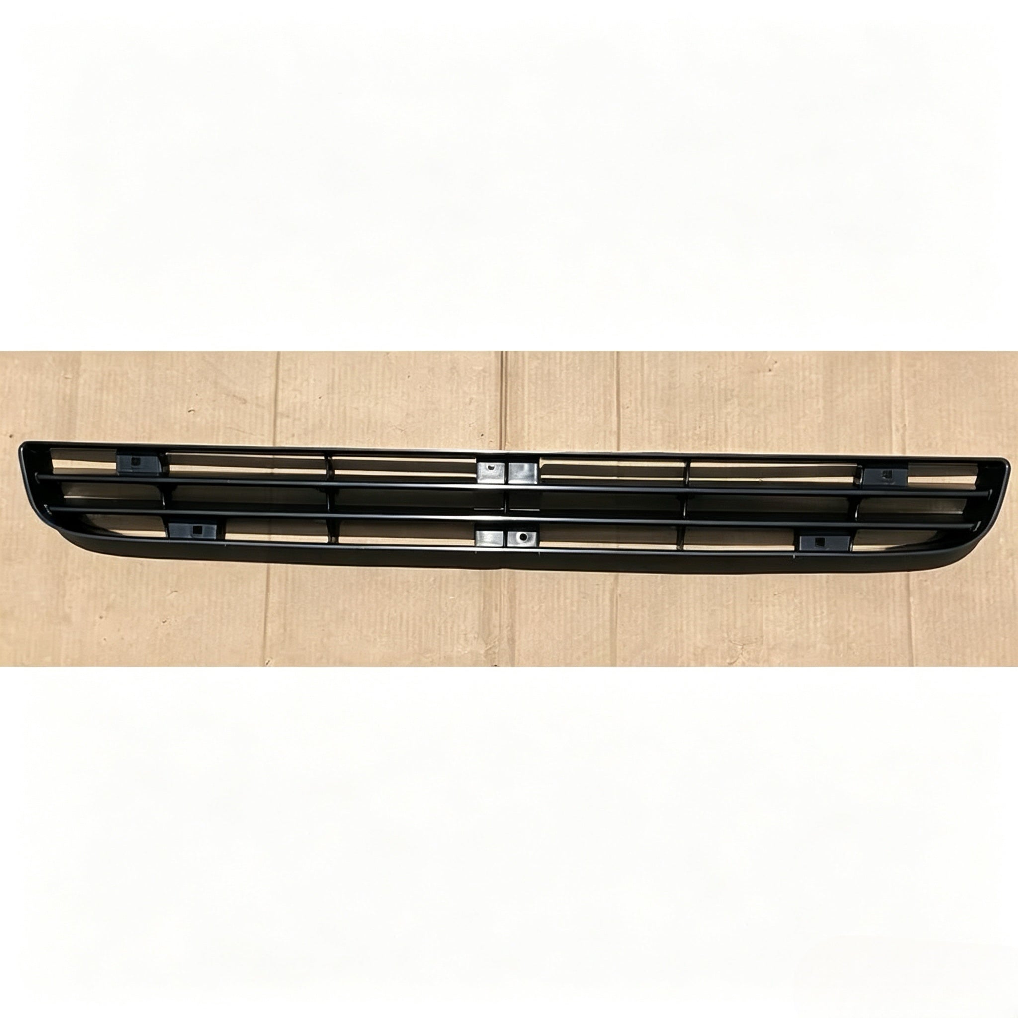 Paint Lower Bumper Grille for NISSAN CWA451 for UD CDA451 CMA451