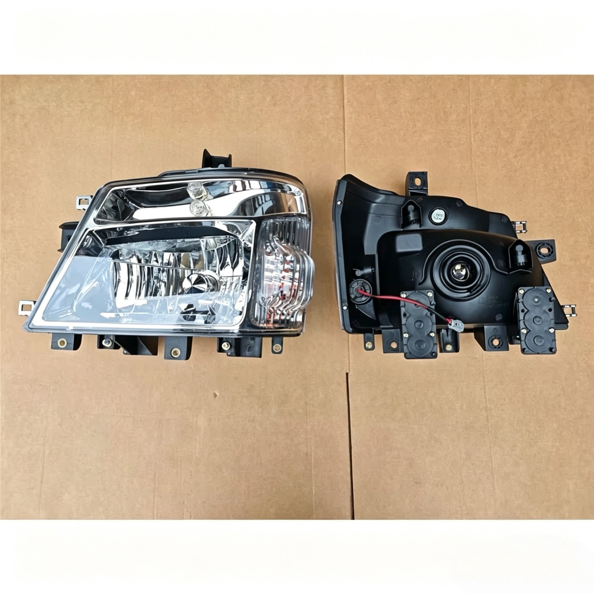 Head Lamp Manual 12V LH for JMC CARRYING N601 POTNETE JX103 JX104 TRUCK Spare Parts