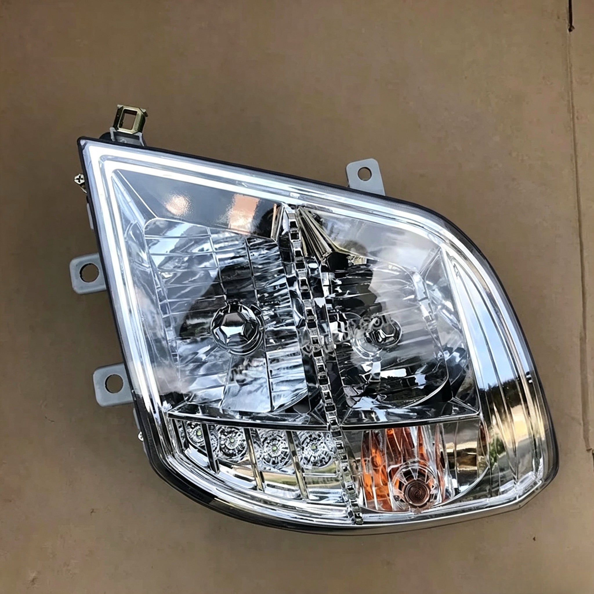 L0371010001A0 L0371010002A0 Head Lamp (with Motor) 12V LH for FOTON OLLIN CTX TRUCK Spare Parts