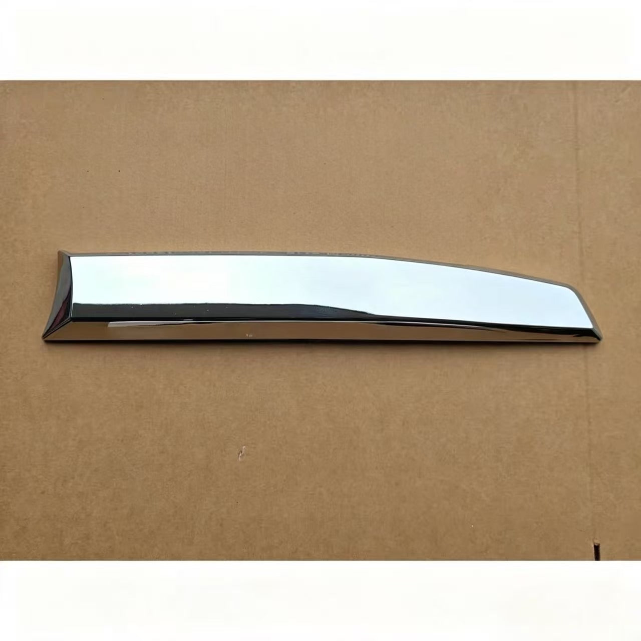 M453100000009 Grille Garnish RH for FOTON OLLIN BUMBLEBEE TRUCK Spare Parts