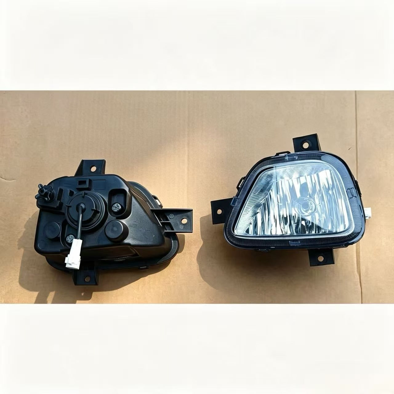 L1364020200A0 Fog Lamp 24V RH for FOTON OLLION S490 CTS TRUCK Spare Parts