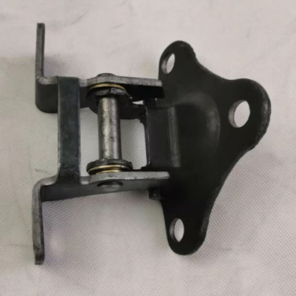 1B18061000048 Door Hinge LH for FOTON AYMARK 1800 TRUCK Spare Parts
