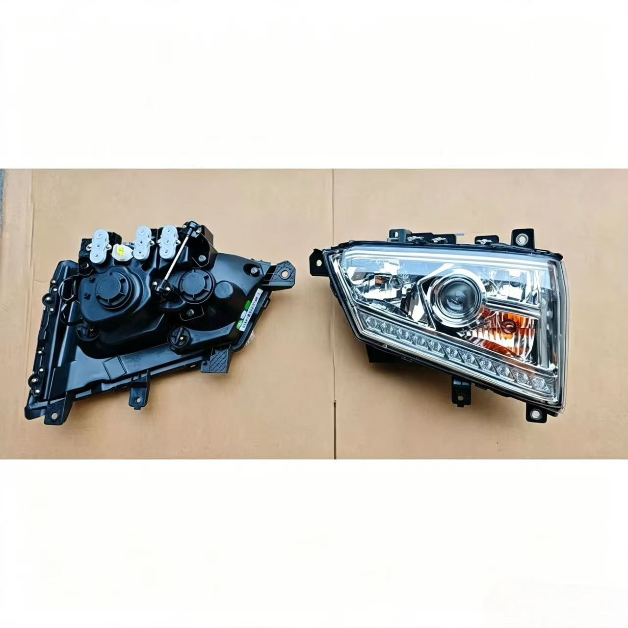L1371010201A0 Head Lamp 24V RH for FOTON AUMARK M4 TRUCK Spare Parts
