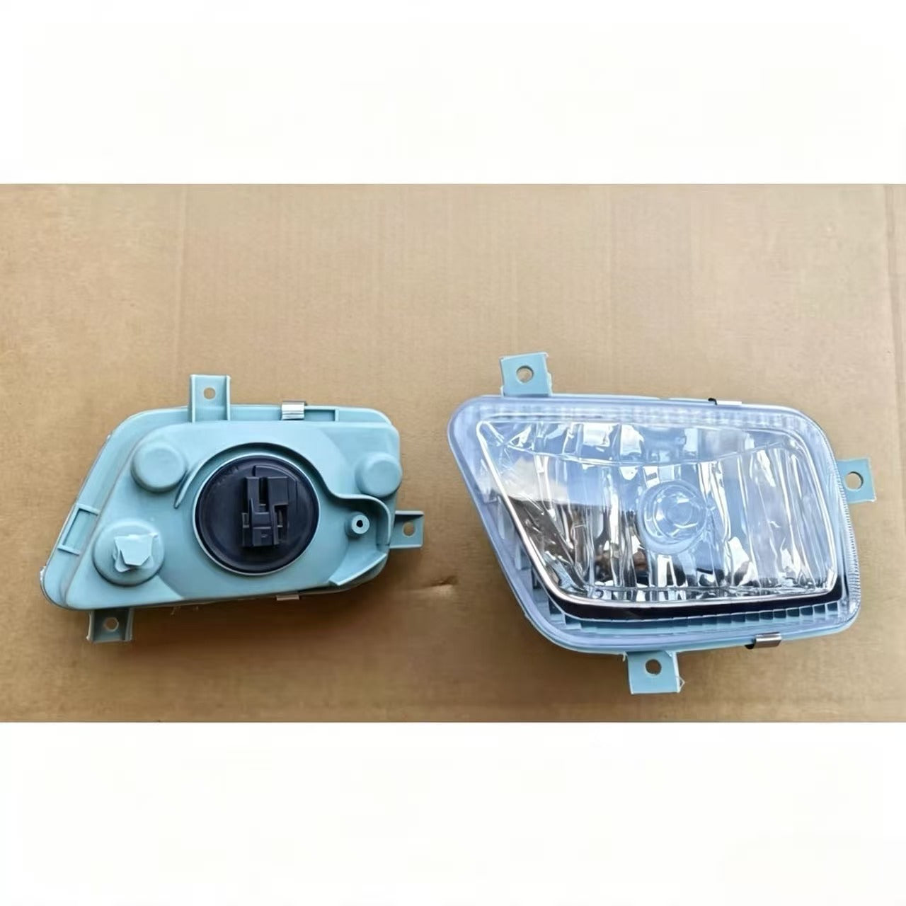 IB18037100034 Fog Lamp RH  (small) for FOTON OLLION JIEYUN TRUCK Spare Parts
