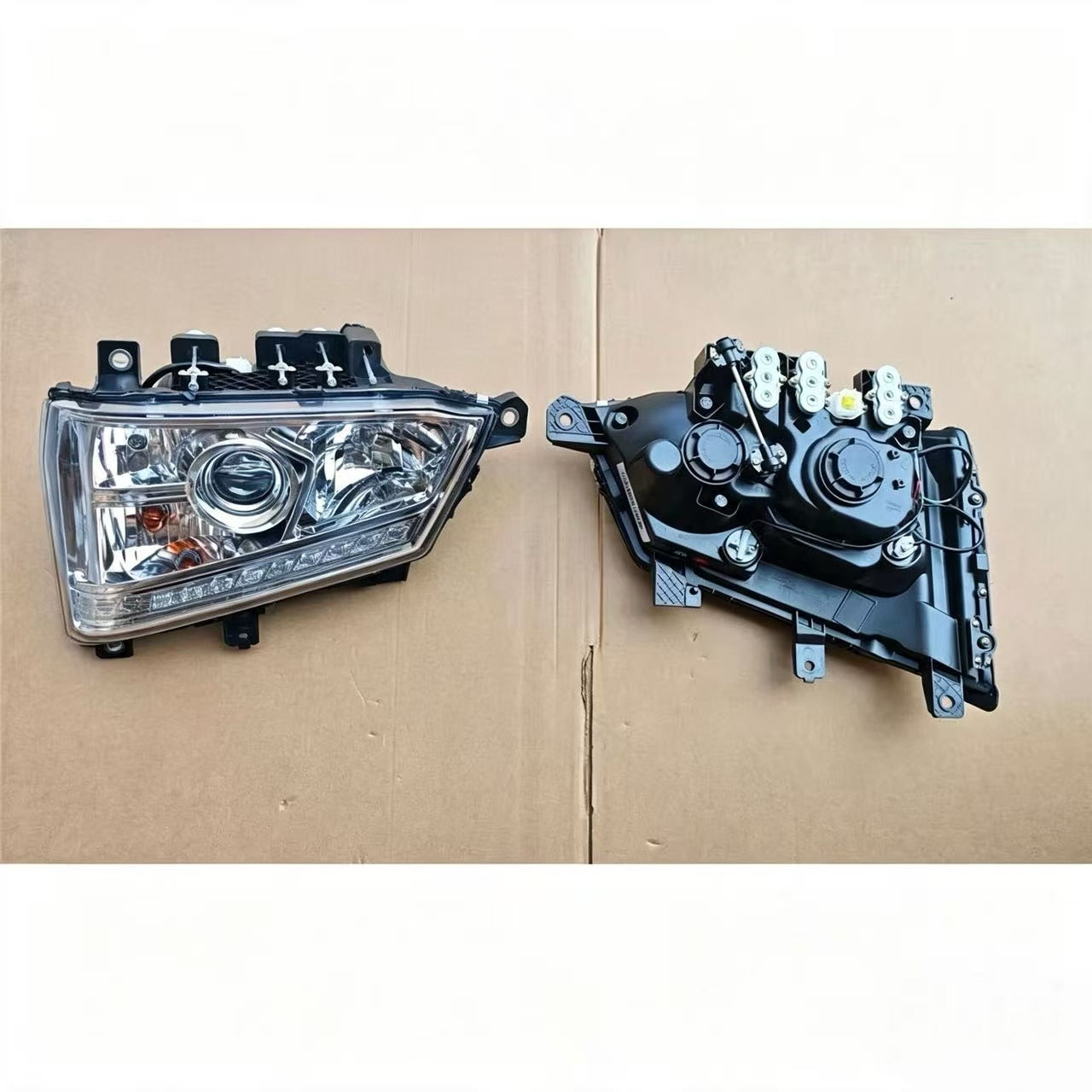 L1371010102A0 Head Lamp LH 12V LED for FOTON AUMARK M4 TRUCK Spare Parts