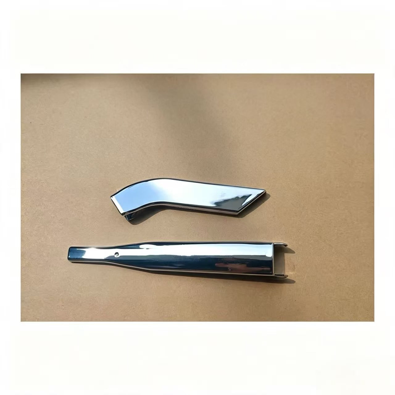 Wiper Arm Cover RH for SINO T5G TX TRUCK Spare Parts