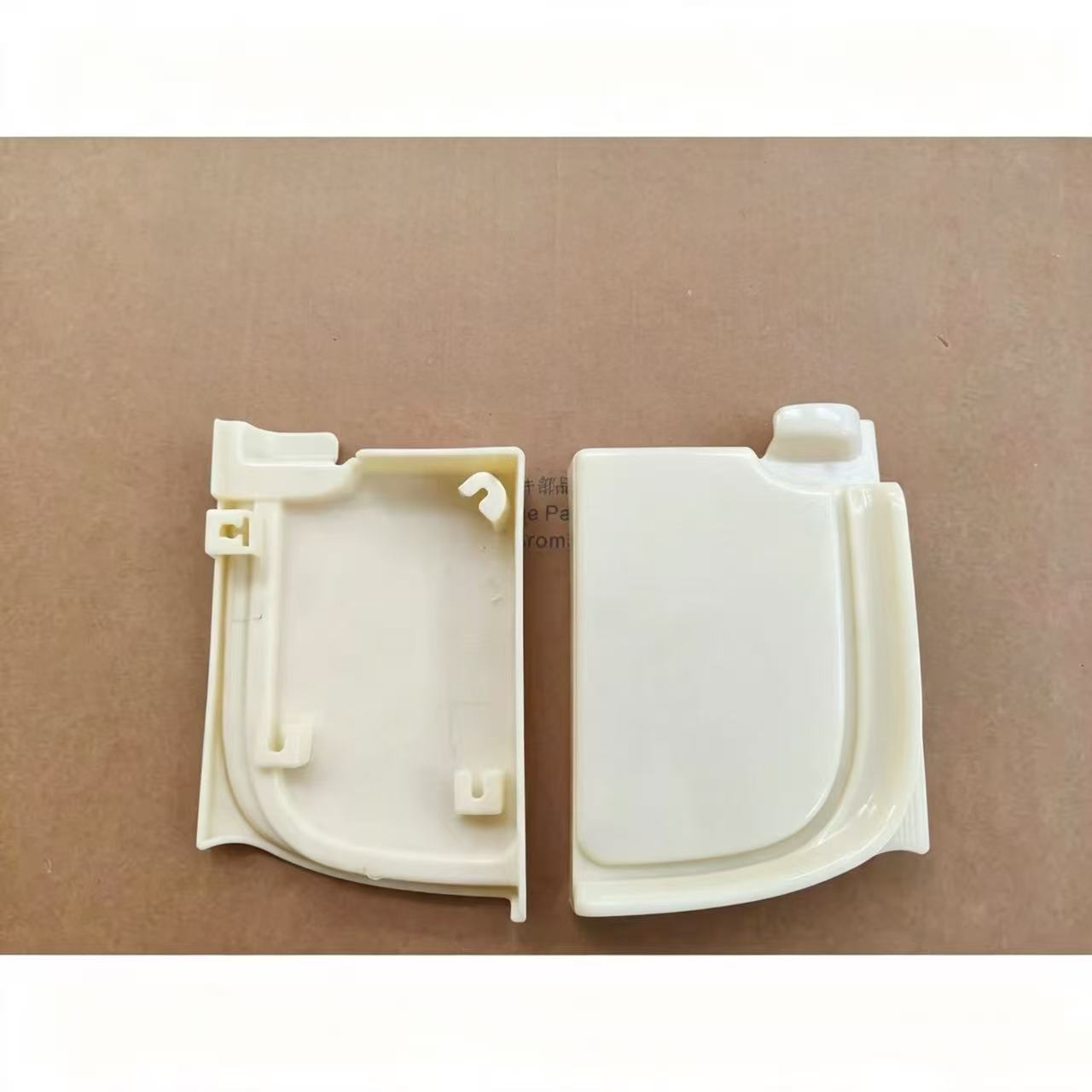 Upper Grille RH for HINO 700 Truck Spare Body Parts