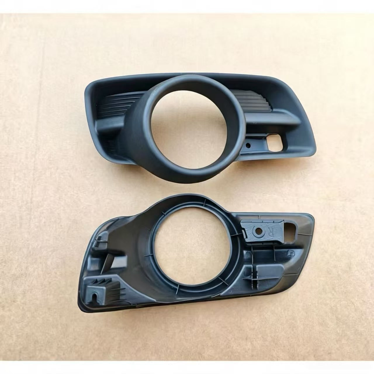 Fog Lamp Case RH for HINO 700 Truck Spare Body Parts