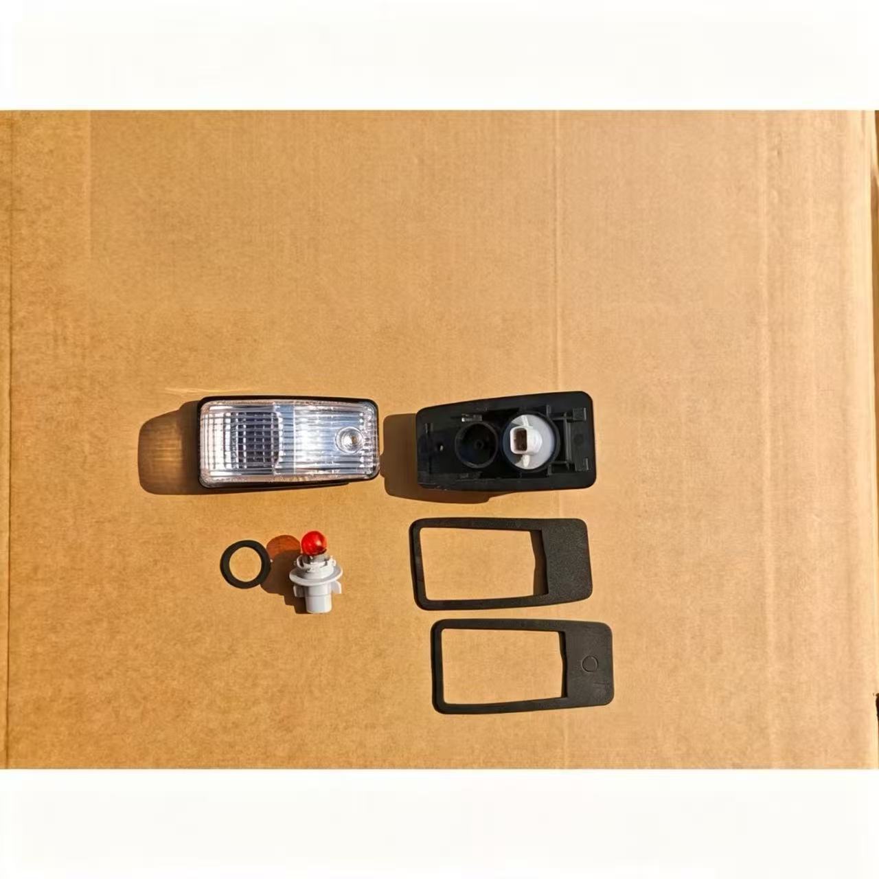 Side Lamp Yellow for HINO 700 Truck Spare Body Parts