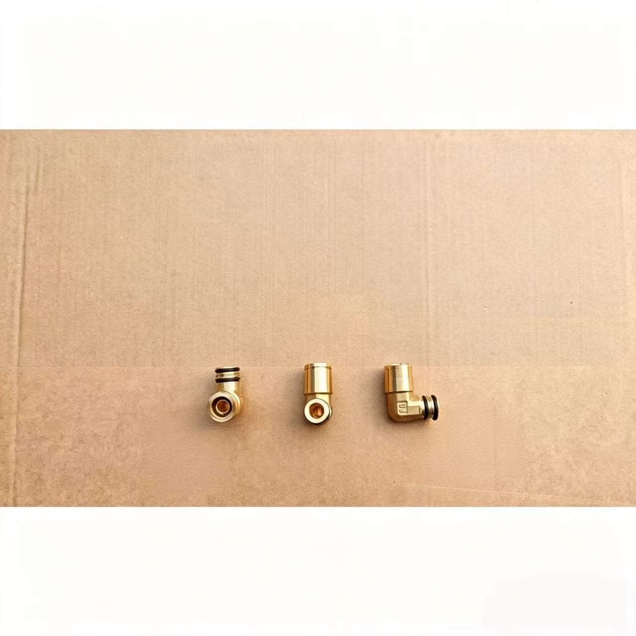 47307-E0300 47307E0300 Brake Cylinder Connector for HINO 700 Truck Spare Body Parts
