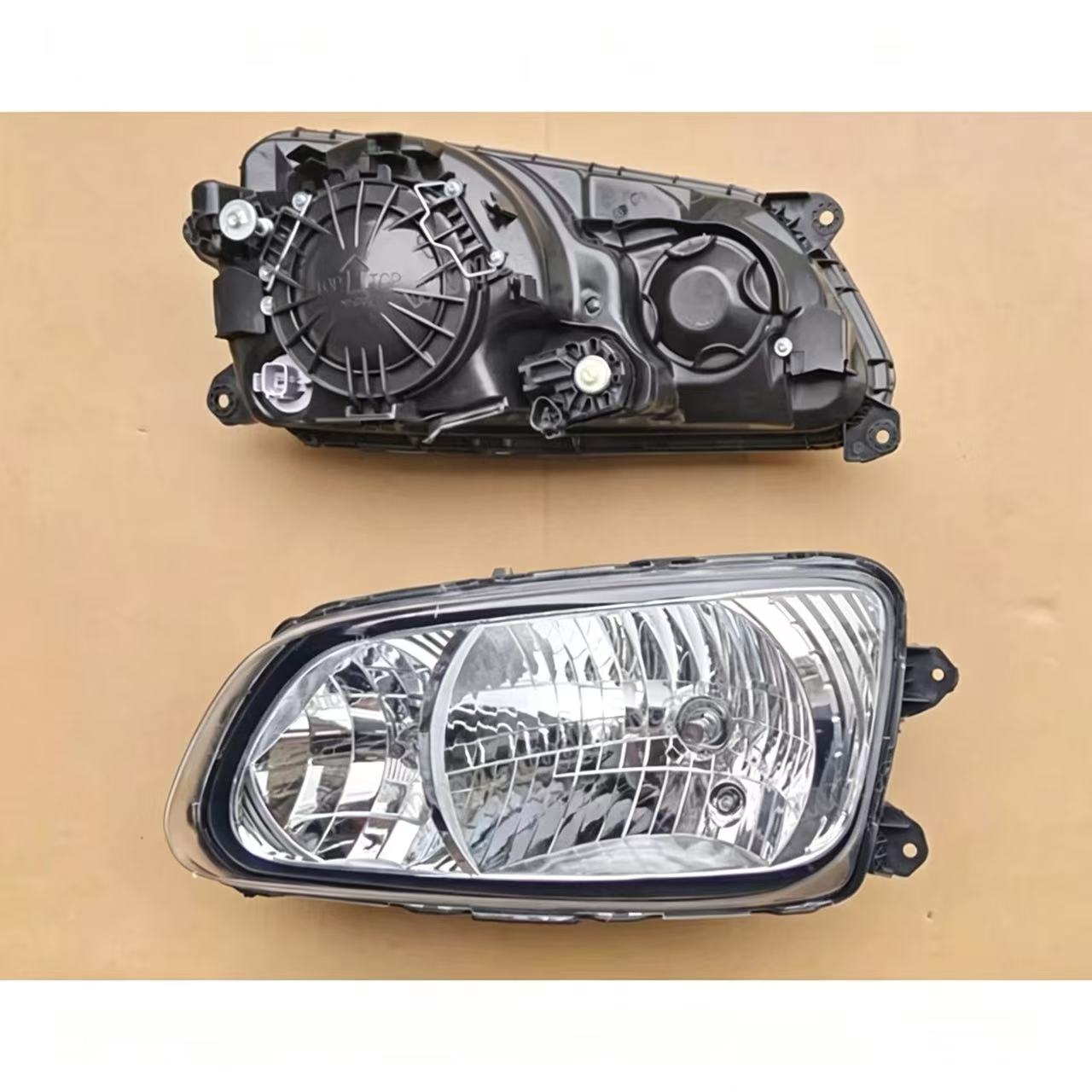 Crystal Headlamp LHD LH RH for Hino 700 E13C Truck Spare Parts